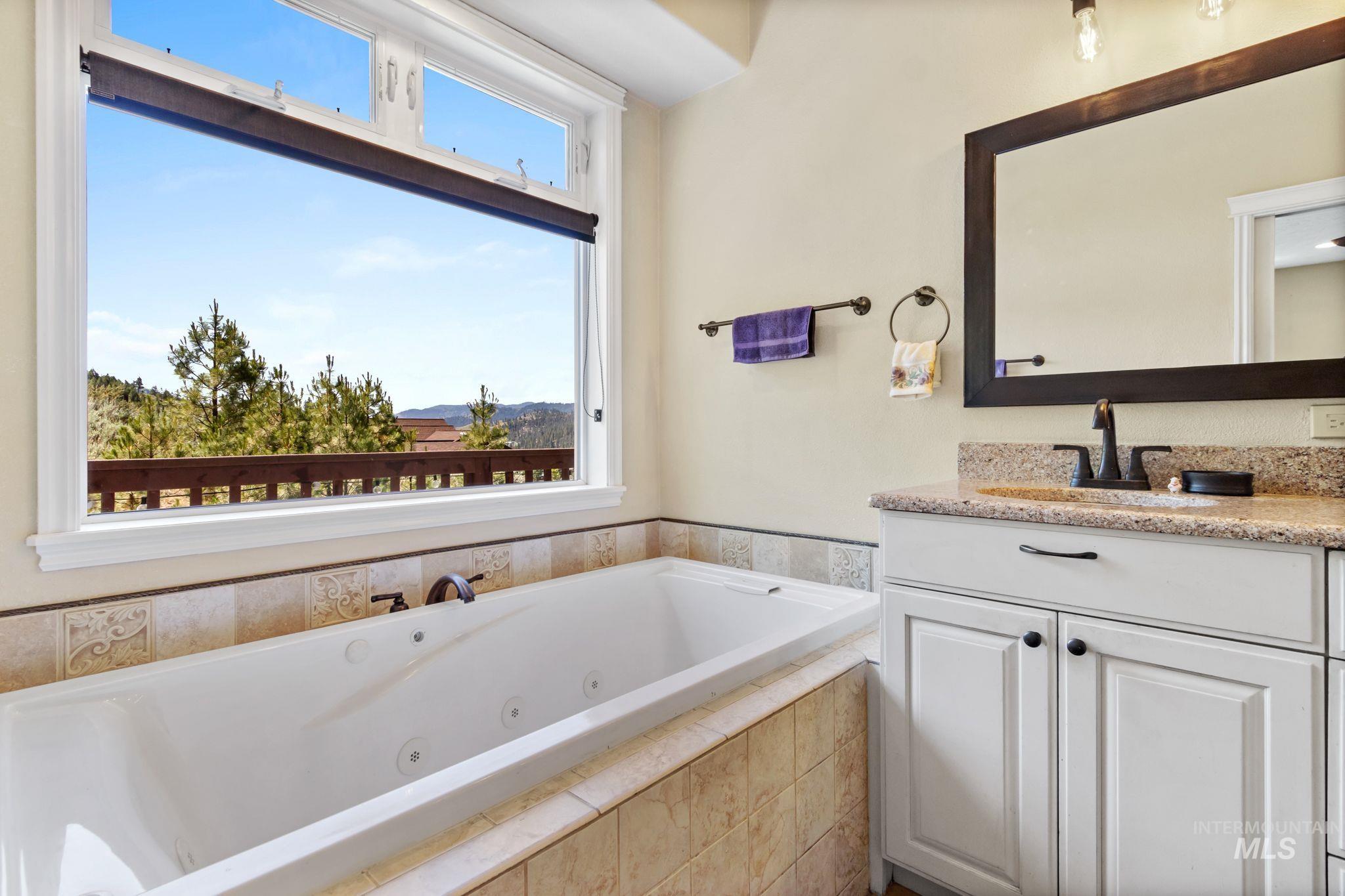 65 Peregrine Drive, Boise, Idaho 83716, 5 Bedrooms, 4 Bathrooms, Residential For Sale, Price $998,000, 98966435