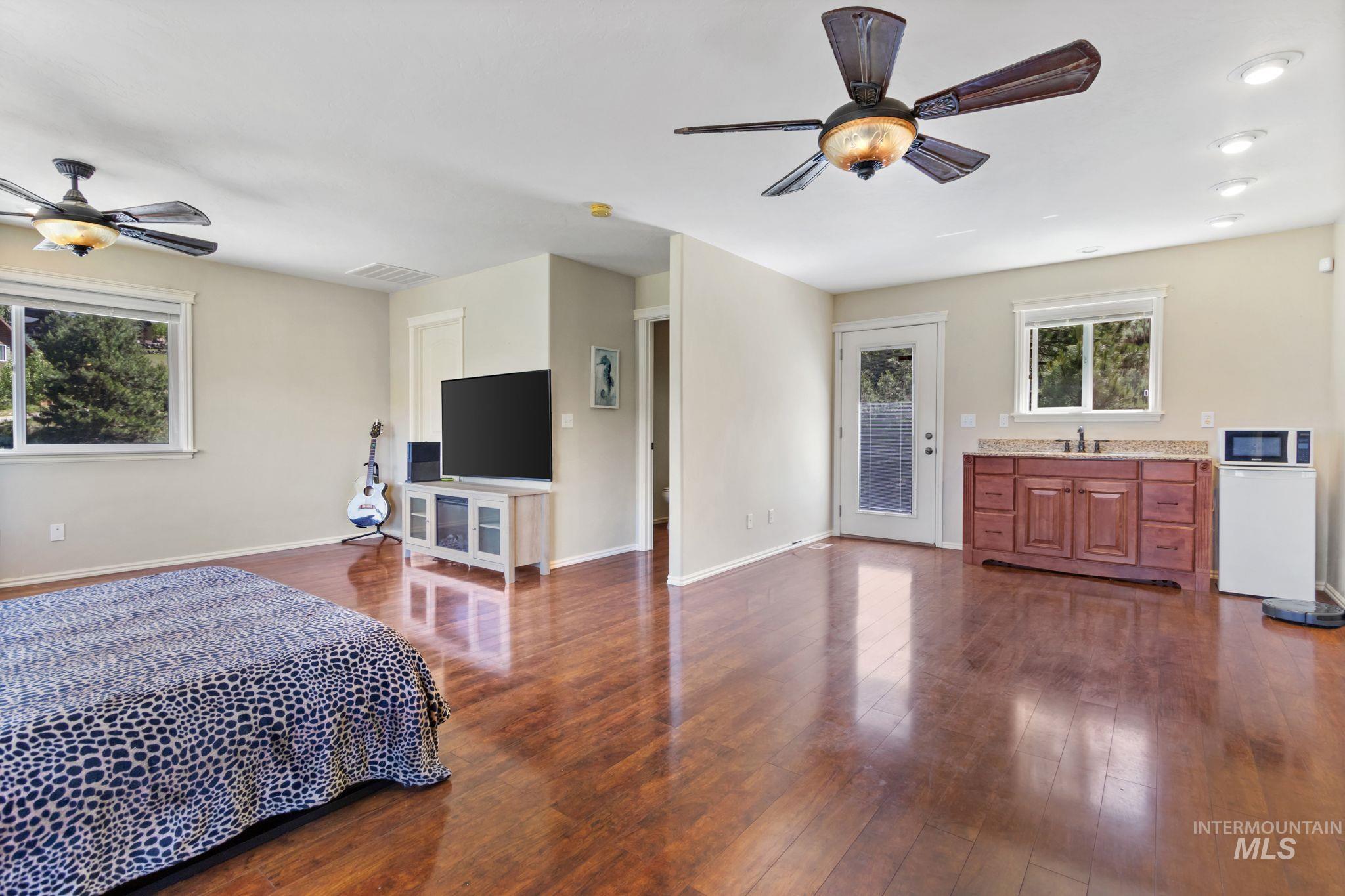 65 Peregrine Drive, Boise, Idaho 83716, 5 Bedrooms, 4 Bathrooms, Residential For Sale, Price $998,000, 98966435