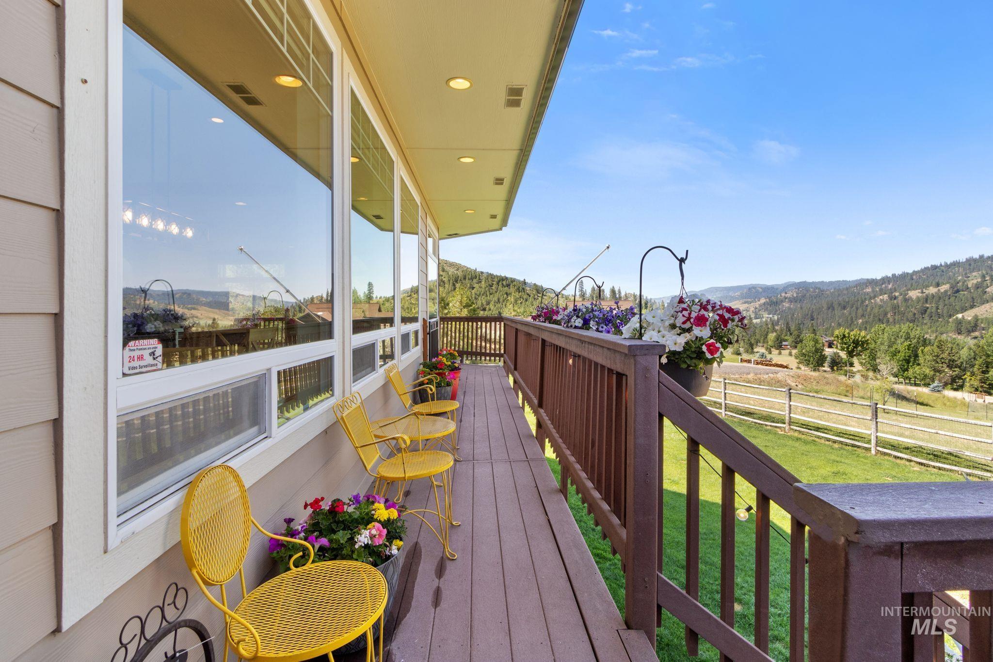 65 Peregrine Drive, Boise, Idaho 83716, 5 Bedrooms, 4 Bathrooms, Residential For Sale, Price $998,000, 98966435