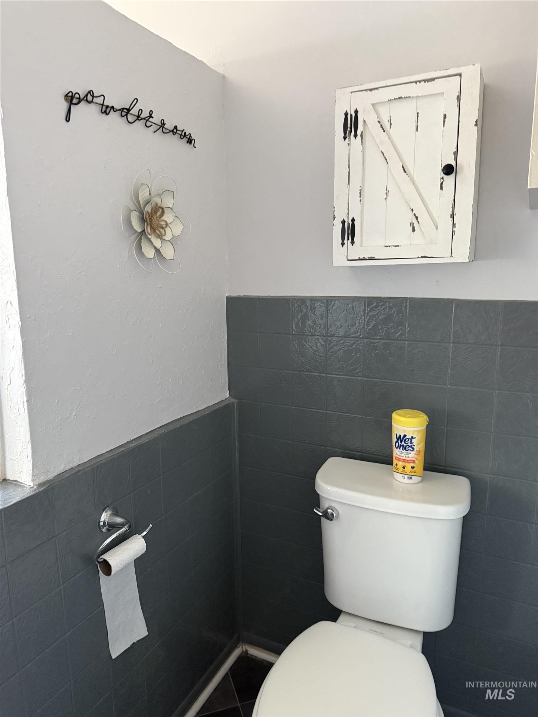 516 E Galveston St, Caldwell, Idaho 83605-2908, 2 Bedrooms, 1 Bathroom, Residential For Sale, Price $240,000, 98966440