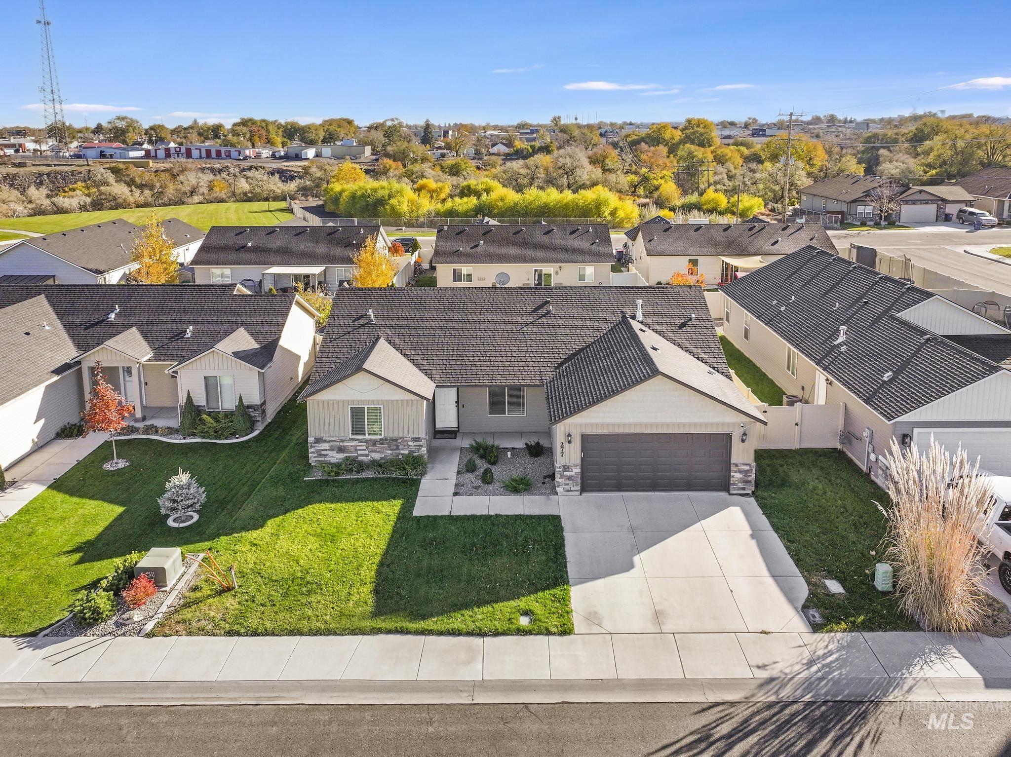 277 Benno Street, Twin Falls, Idaho 83301, 4 Bedrooms, 2 Bathrooms, Residential For Sale, Price $390,000, 98966441