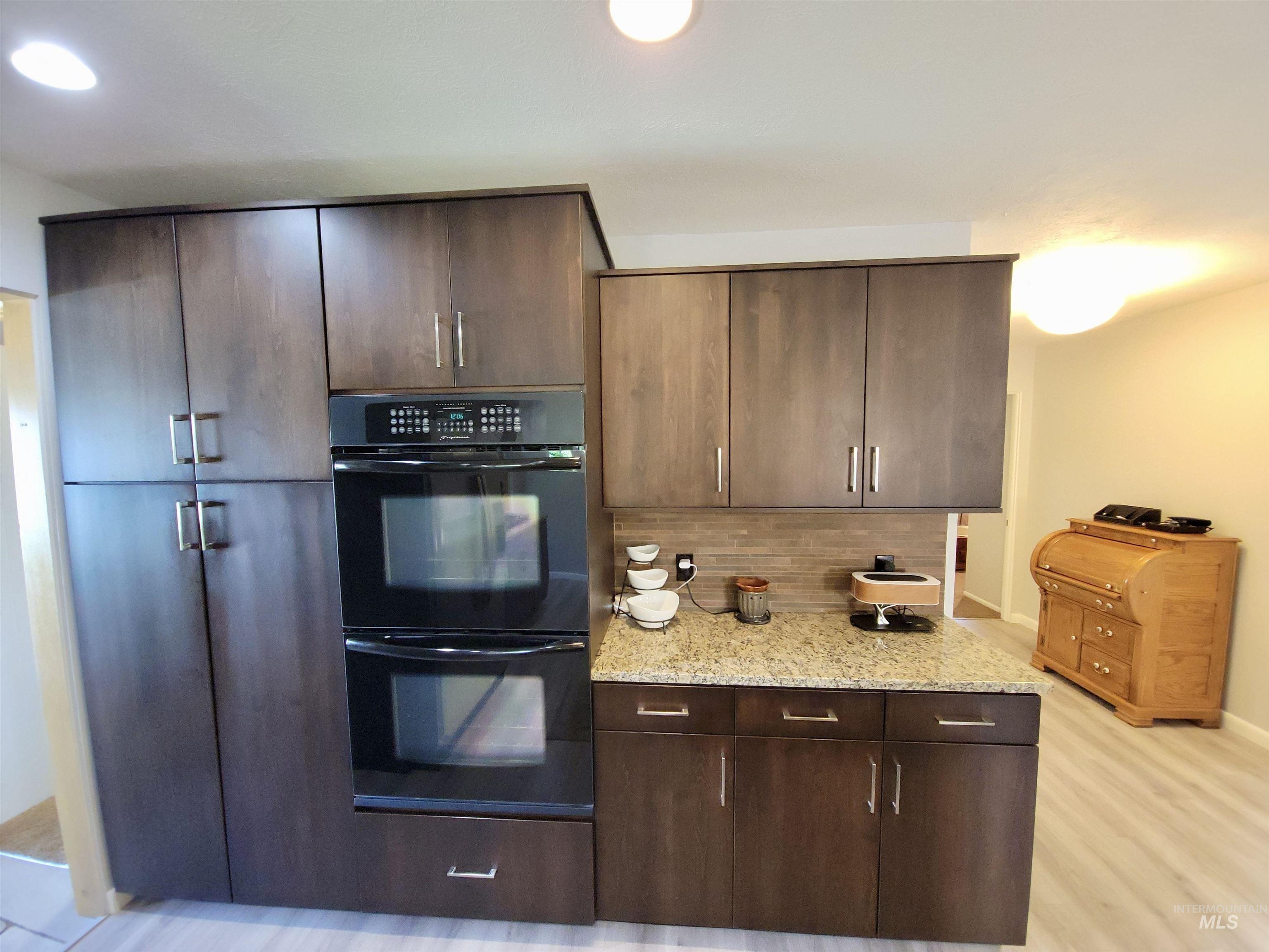 3100 N Ridgeway, Boise, Idaho 83702, 3 Bedrooms, 2 Bathrooms, Residential For Sale, Price $949,900, 98966445