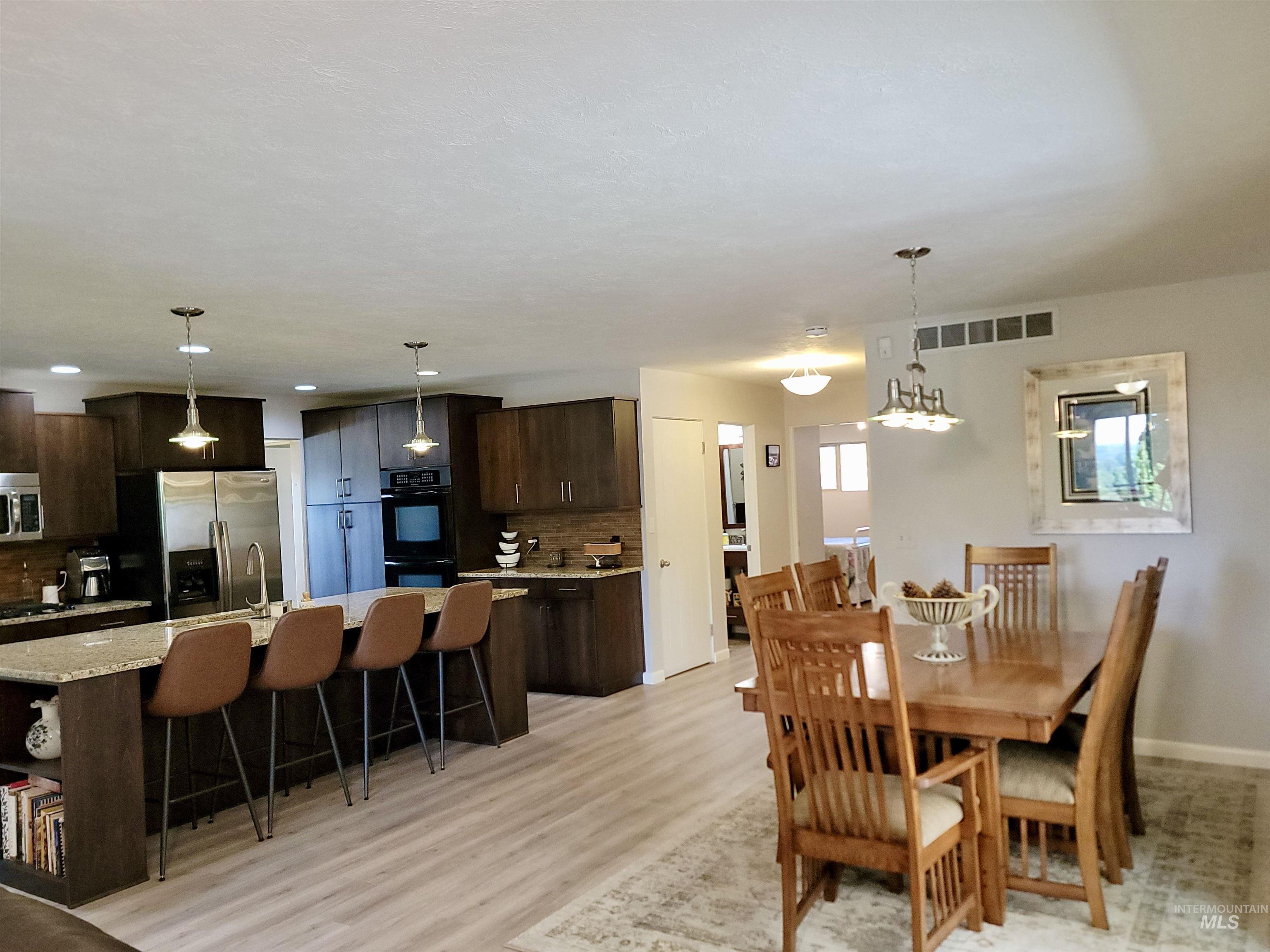 3100 N Ridgeway, Boise, Idaho 83702, 3 Bedrooms, 2 Bathrooms, Residential For Sale, Price $949,900, 98966445