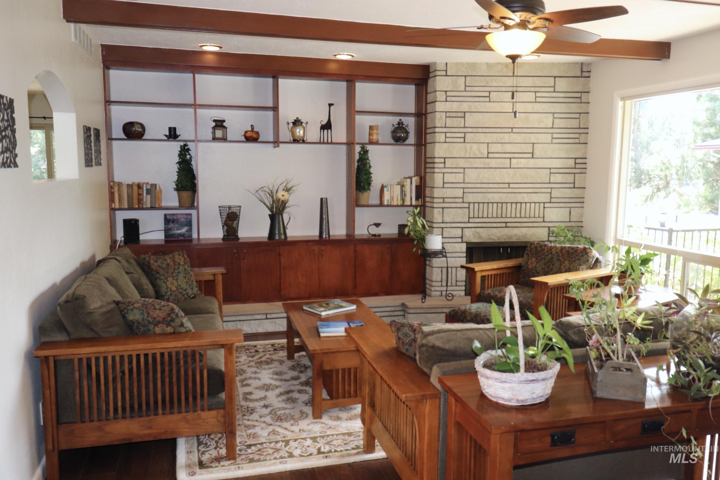 3100 N Ridgeway, Boise, Idaho 83702, 3 Bedrooms, 2 Bathrooms, Residential For Sale, Price $949,900, 98966445