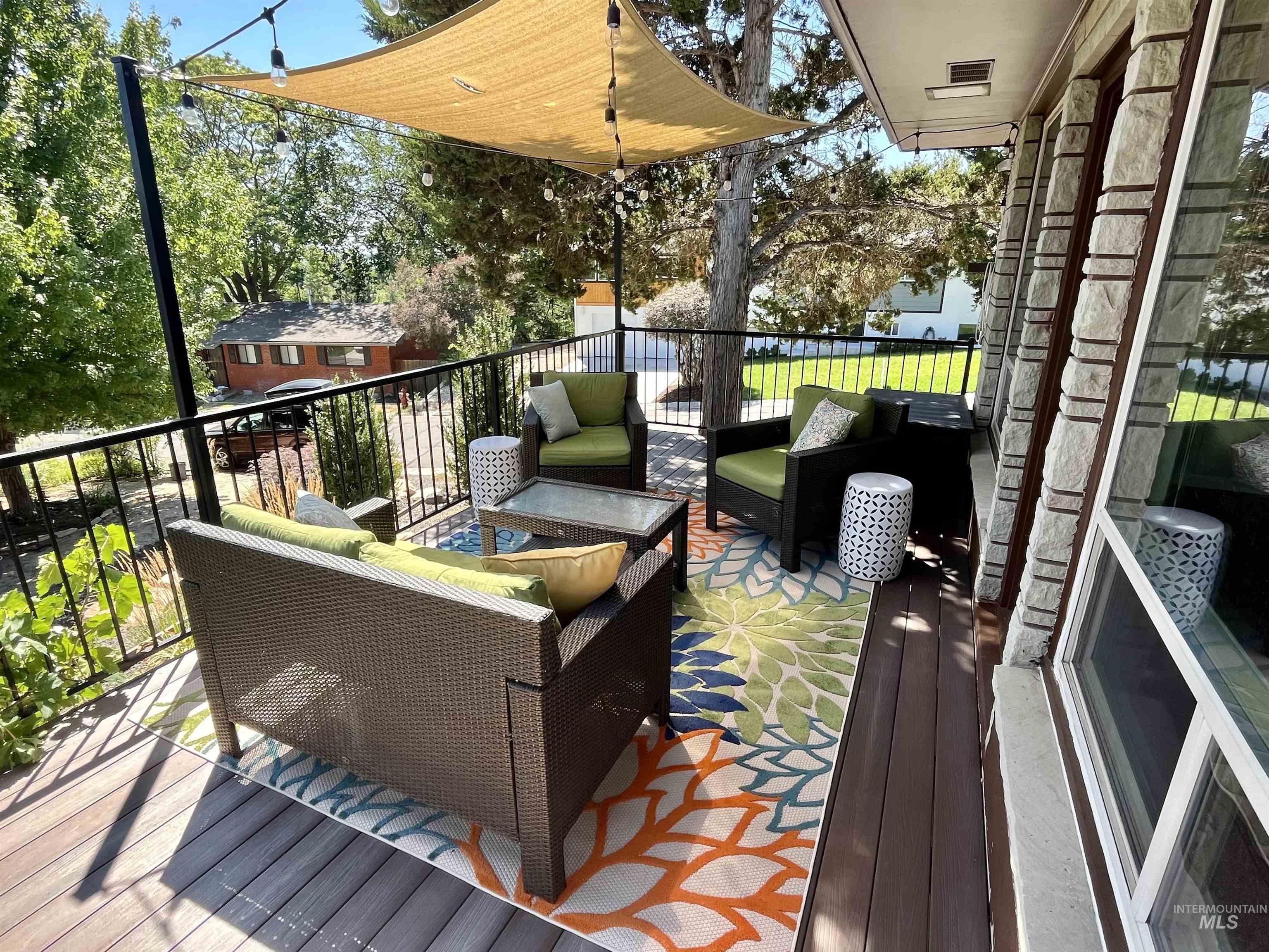 3100 N Ridgeway, Boise, Idaho 83702, 3 Bedrooms, 2 Bathrooms, Residential For Sale, Price $949,900, 98966445