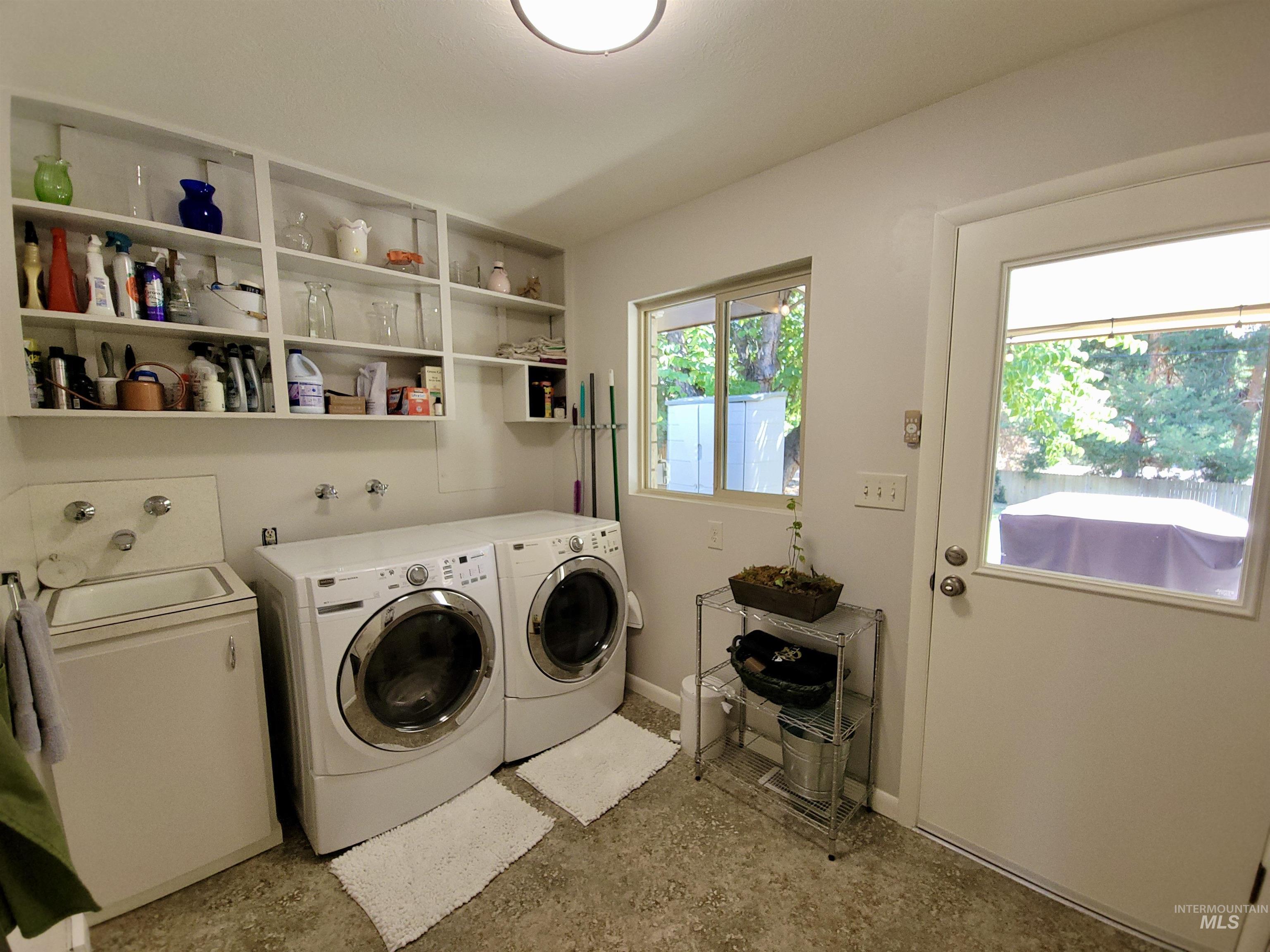 3100 N Ridgeway, Boise, Idaho 83702, 3 Bedrooms, 2 Bathrooms, Residential For Sale, Price $949,900, 98966445