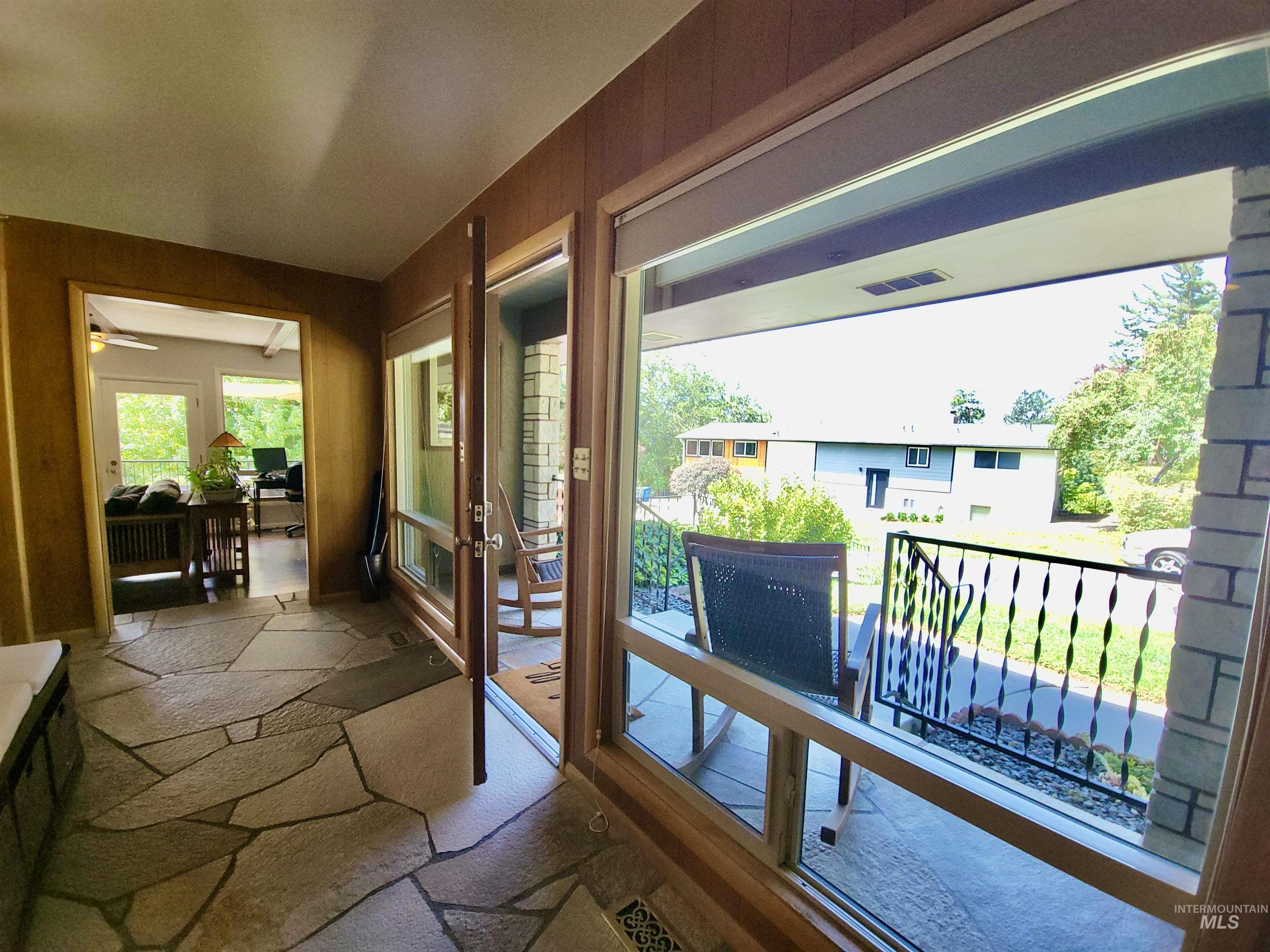 3100 N Ridgeway, Boise, Idaho 83702, 3 Bedrooms, 2 Bathrooms, Residential For Sale, Price $949,900, 98966445