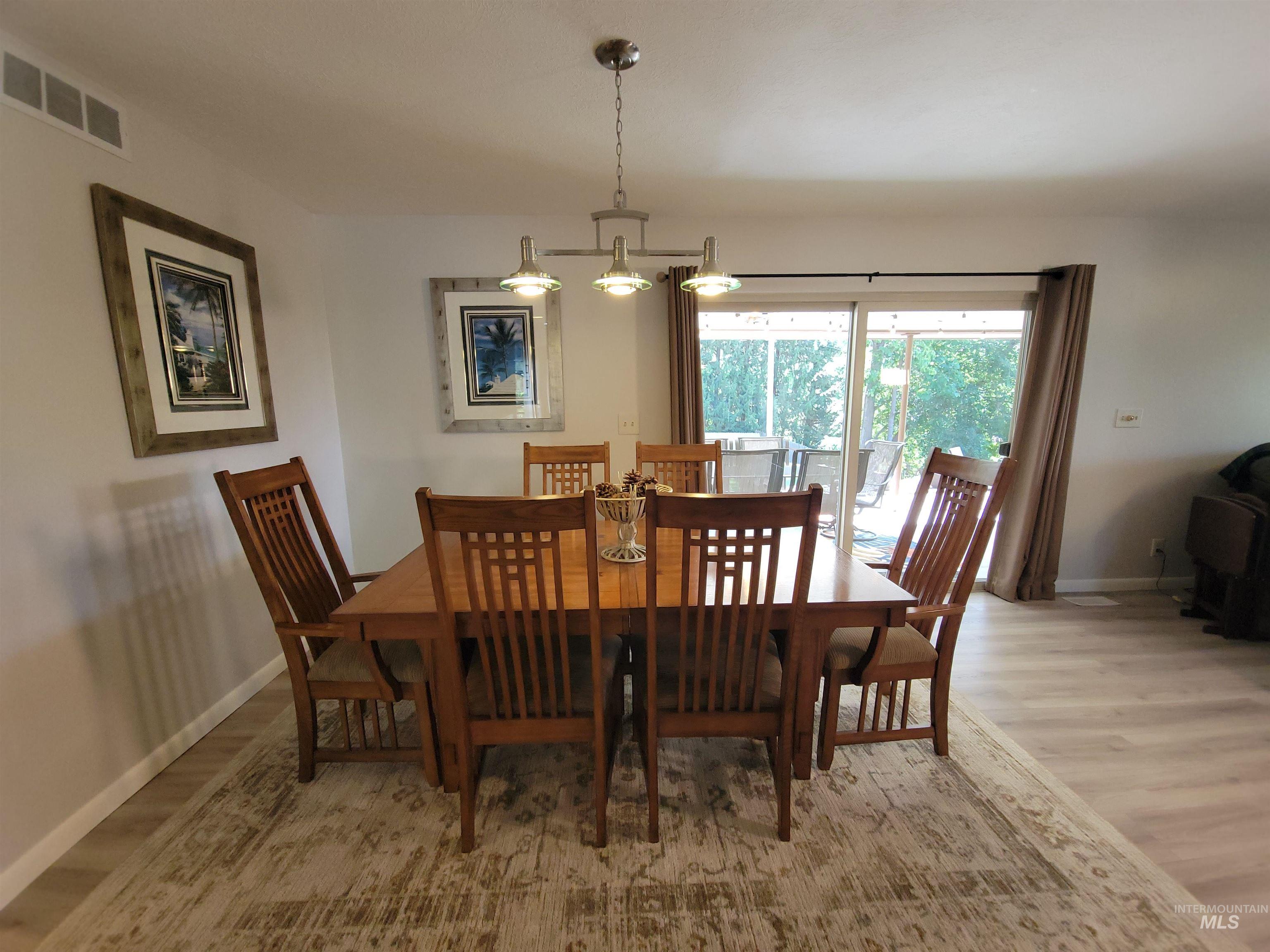 3100 N Ridgeway, Boise, Idaho 83702, 3 Bedrooms, 2 Bathrooms, Residential For Sale, Price $949,900, 98966445