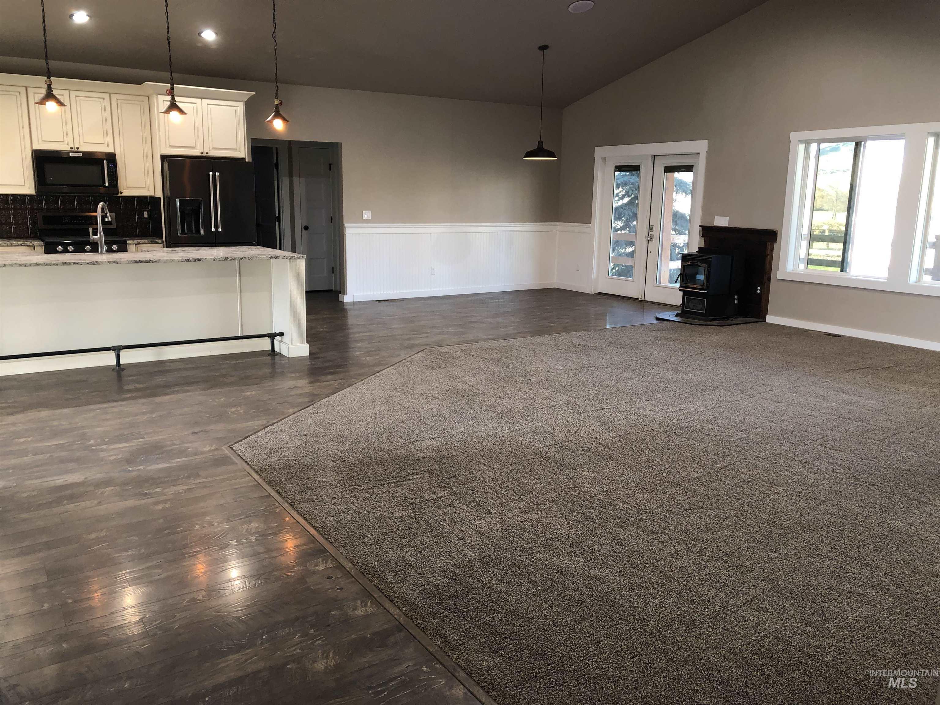 3405 Elk Horn Ln, Emmett, Idaho 83617, 4 Bedrooms, 2 Bathrooms, Residential For Sale, Price $1,215,000, 98966446