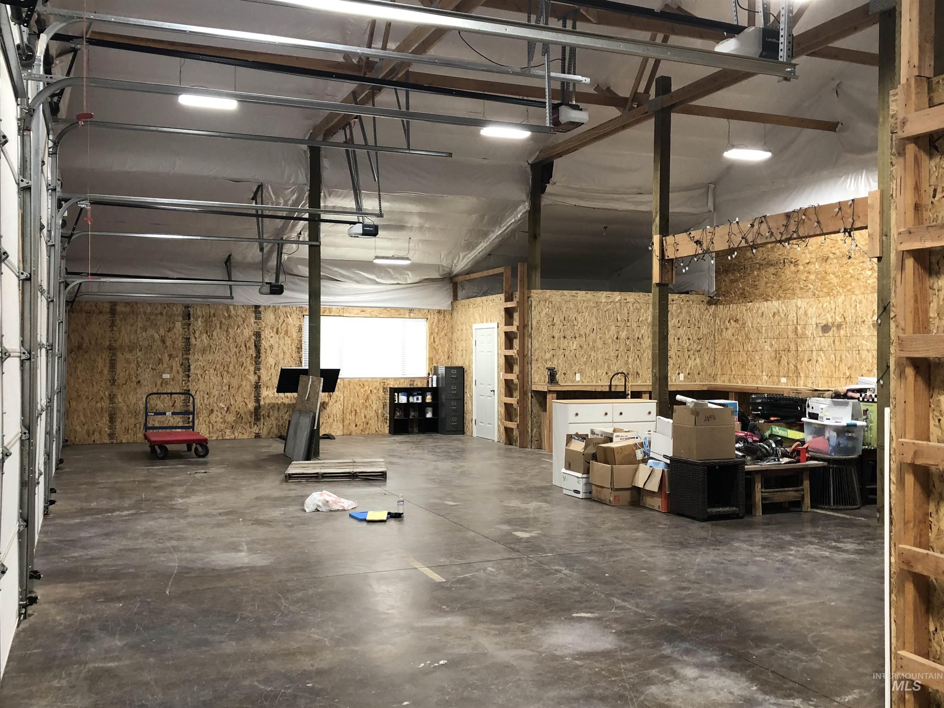 3405 Elk Horn Ln, Emmett, Idaho 83617, 4 Bedrooms, 2 Bathrooms, Residential For Sale, Price $1,215,000, 98966446