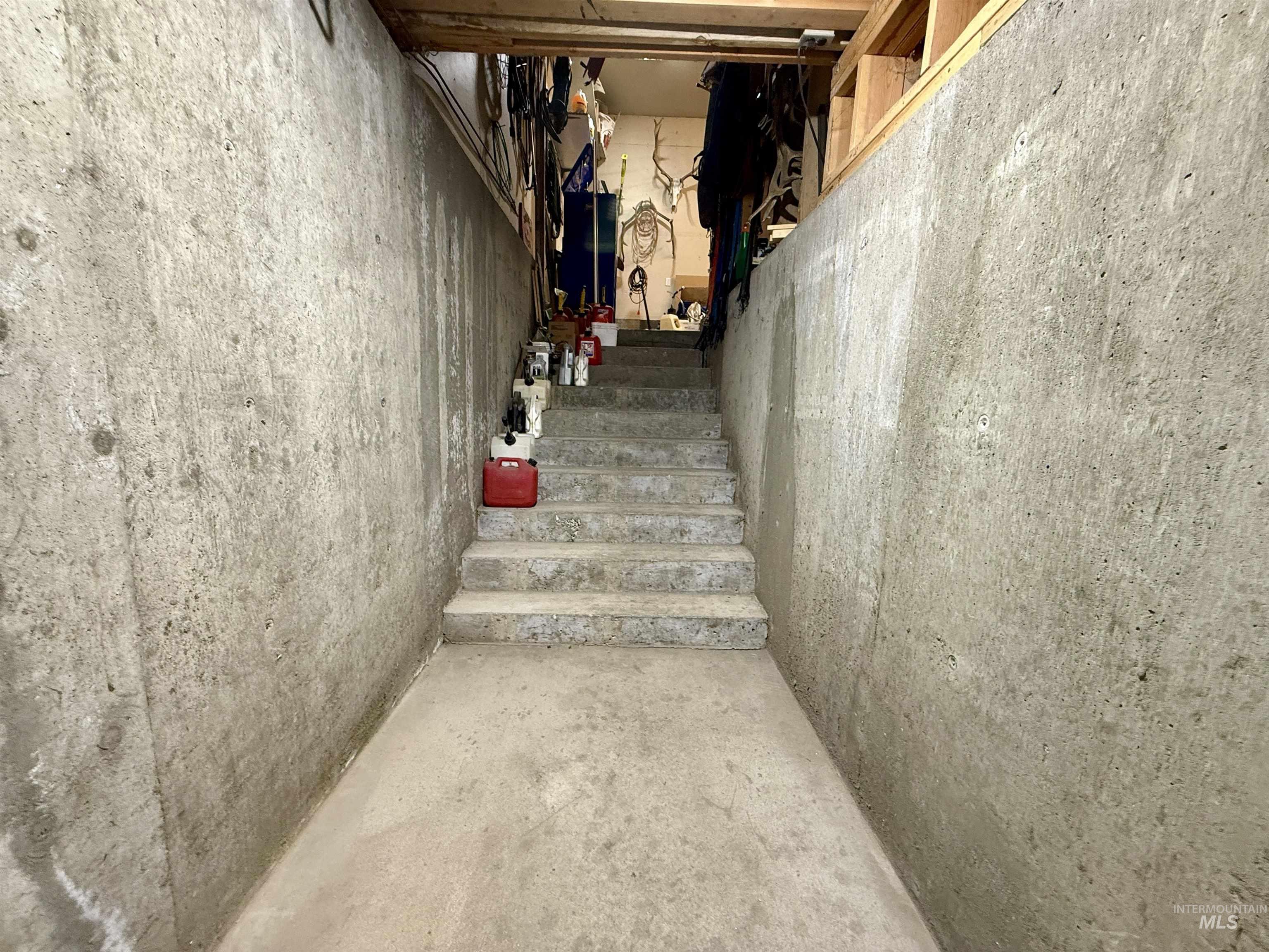 1505 Lewiston St., CottonWood, Idaho 83522, 5 Bedrooms, 3 Bathrooms, Residential For Sale, Price $475,000, 98966447