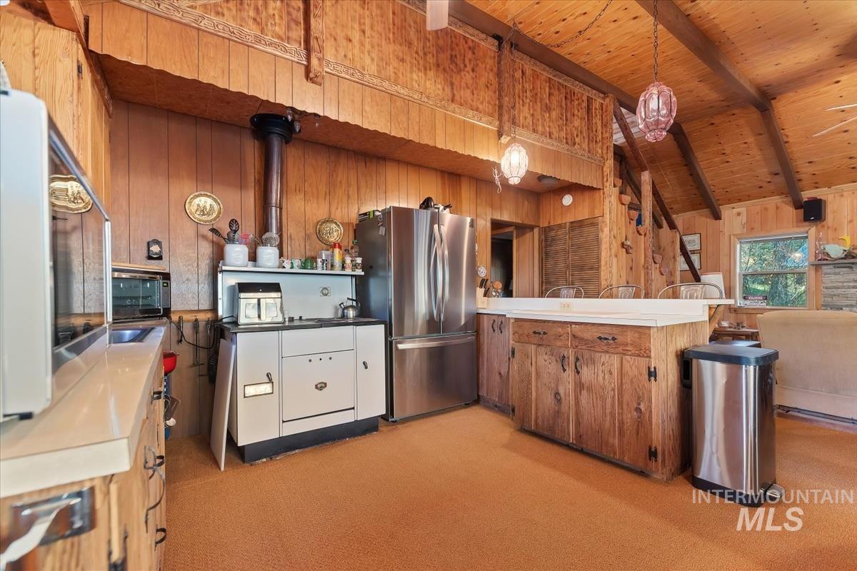 72 Thunder Road, Garden Valley, Idaho 83622, 2 Bedrooms, 1 Bathroom, Residential For Sale, Price $599,000, 98966458