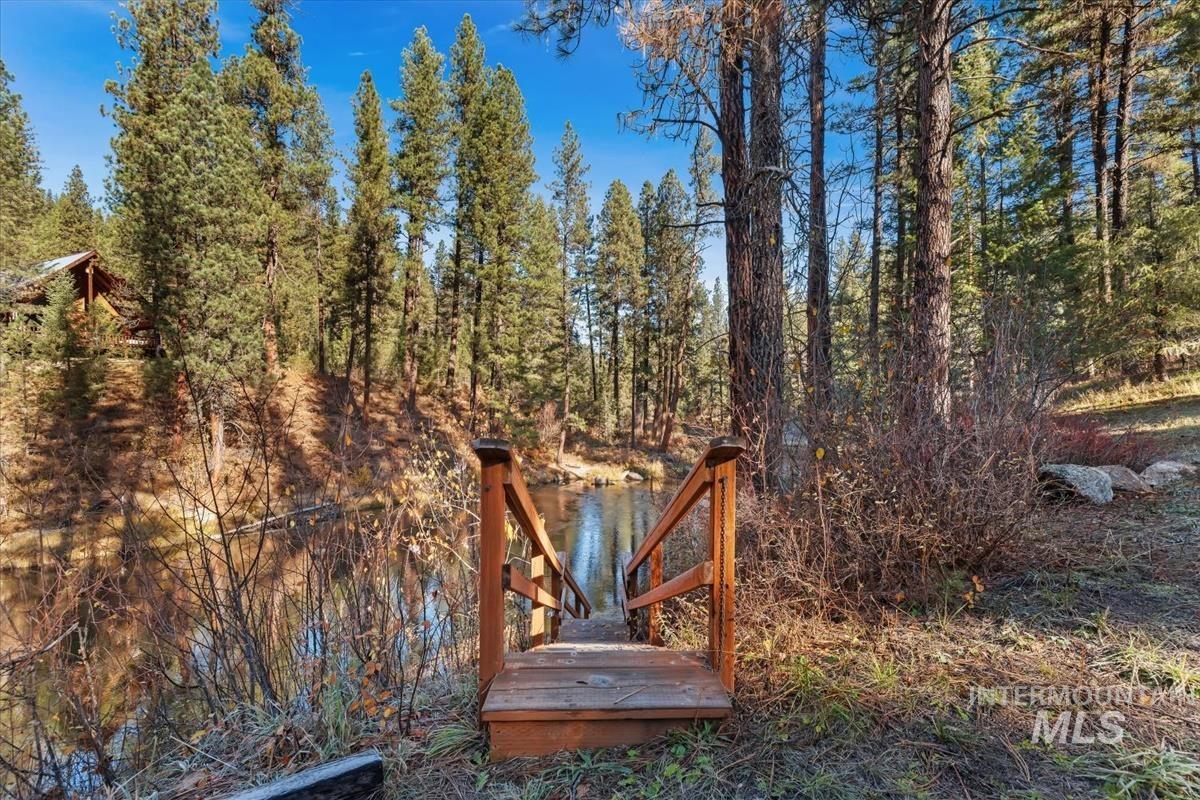 72 Thunder Road, Garden Valley, Idaho 83622, 2 Bedrooms, 1 Bathroom, Residential For Sale, Price $599,000, 98966458