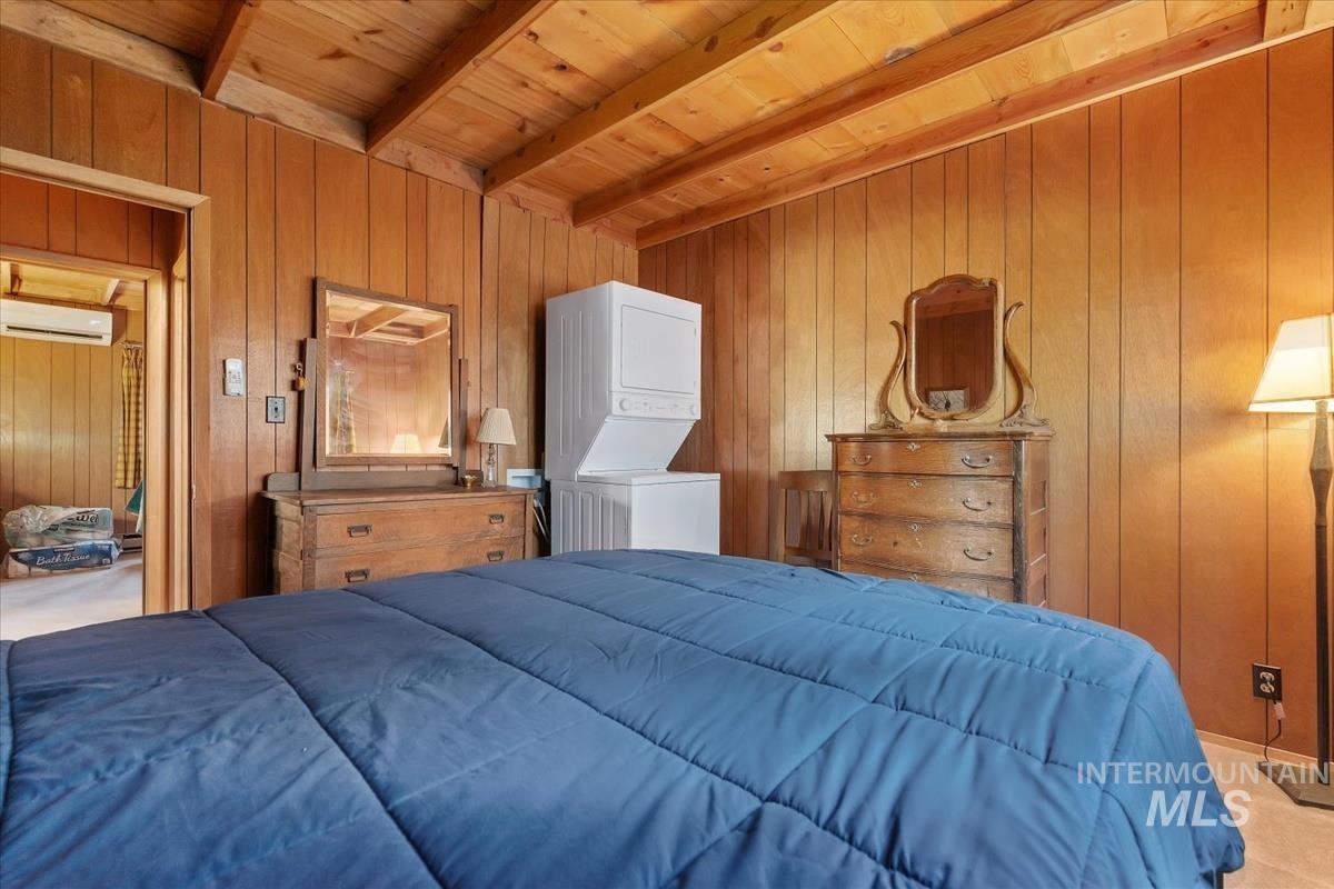 72 Thunder Road, Garden Valley, Idaho 83622, 2 Bedrooms, 1 Bathroom, Residential For Sale, Price $599,000, 98966458