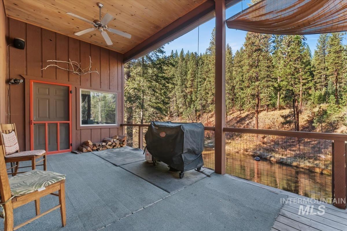 72 Thunder Road, Garden Valley, Idaho 83622, 2 Bedrooms, 1 Bathroom, Residential For Sale, Price $599,000, 98966458