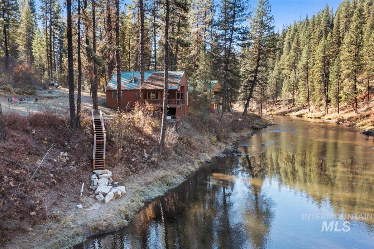 72 Thunder Road, Garden Valley, Idaho 83622, 2 Bedrooms, 1 Bathroom, Residential For Sale, Price $599,000, 98966458