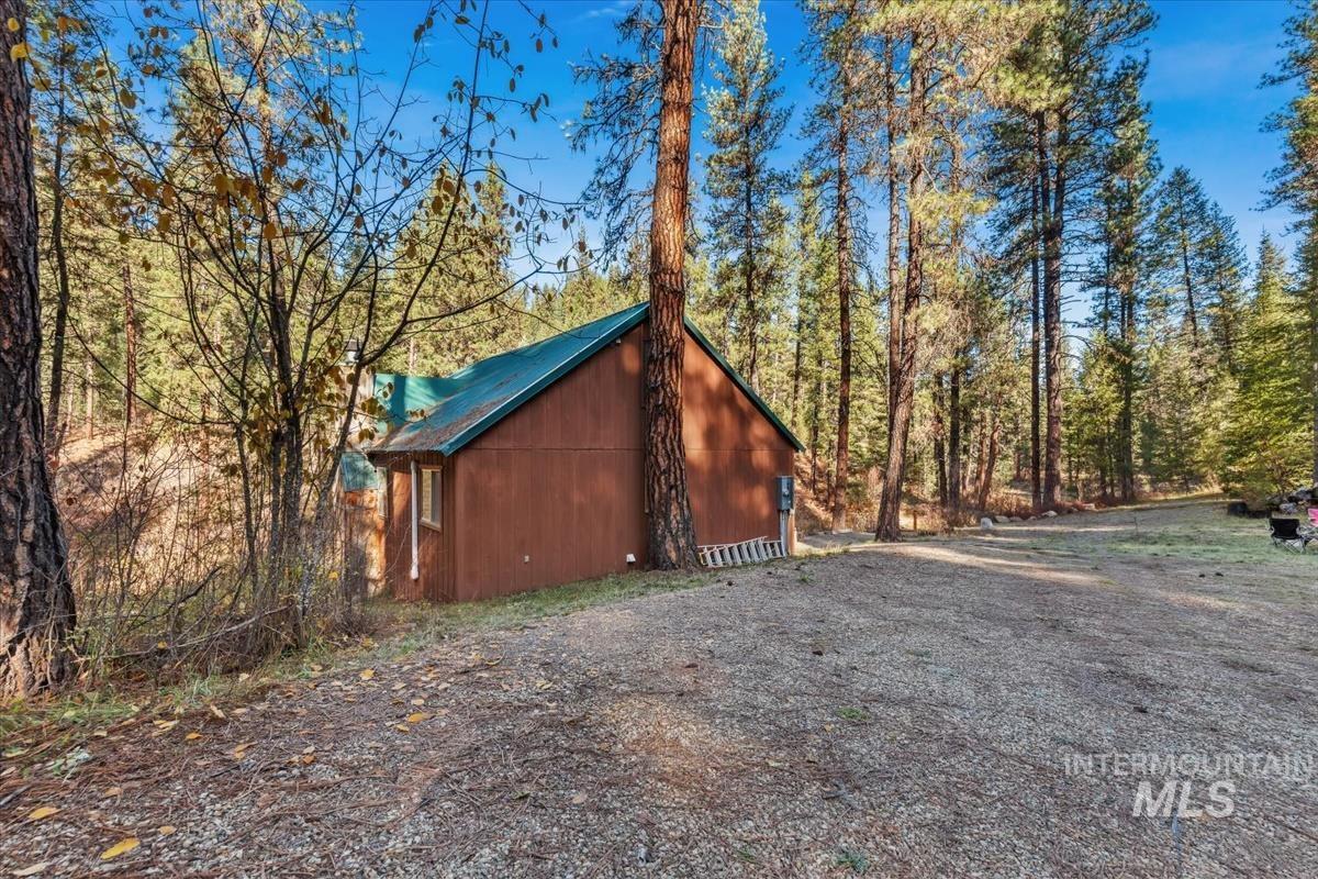 72 Thunder Road, Garden Valley, Idaho 83622, 2 Bedrooms, 1 Bathroom, Residential For Sale, Price $599,000, 98966458