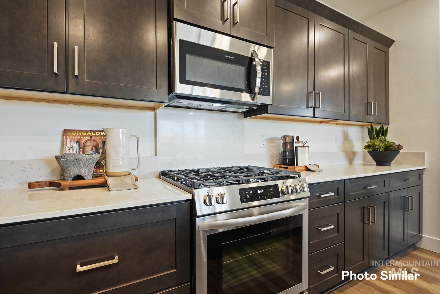 1844 N Big Star Ave, Eagle, Idaho 83616, 4 Bedrooms, 3 Bathrooms, Residential For Sale, Price $464,900, 98966466