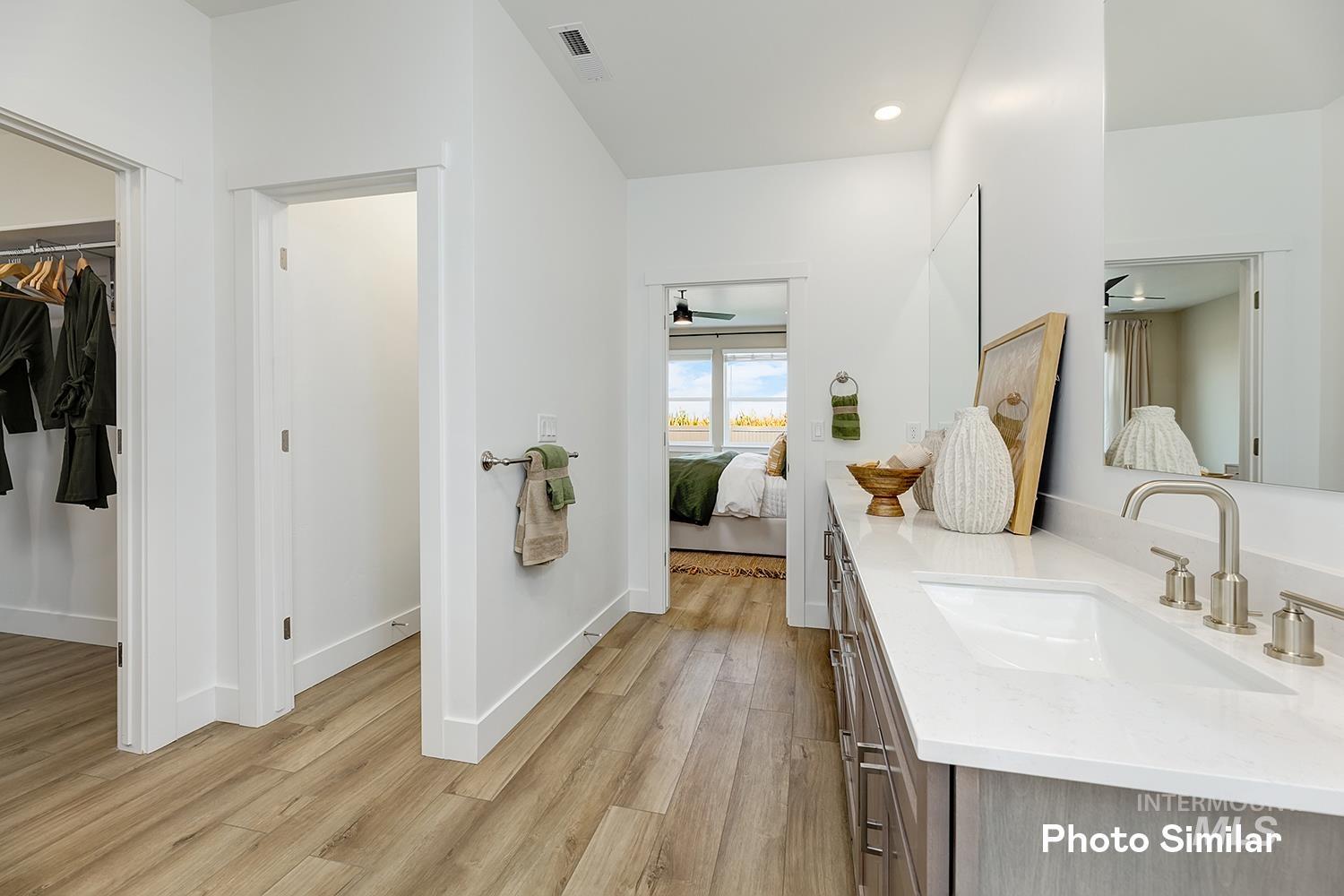 4612 W Wapoot St, Meridian, Idaho 83646, 4 Bedrooms, 2 Bathrooms, Residential For Sale, Price $554,900, 98966470