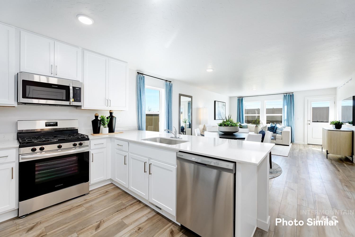 18411 N Sparkleberry Ave, Nampa, Idaho 83687, 4 Bedrooms, 2.5 Bathrooms, Residential For Sale, Price $439,900, 98966477