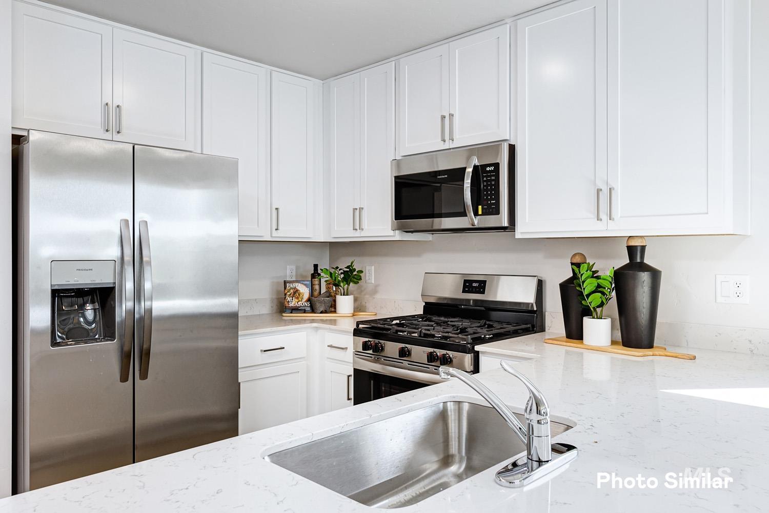 18411 N Sparkleberry Ave, Nampa, Idaho 83687, 4 Bedrooms, 2.5 Bathrooms, Residential For Sale, Price $439,900, 98966477