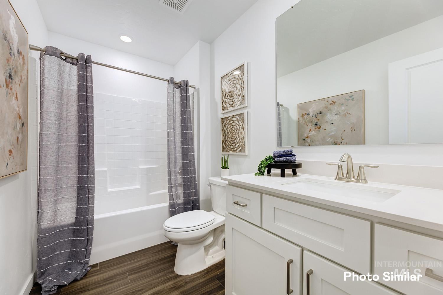 8576 E Love Ct, Nampa, Idaho 83687, 3 Bedrooms, 2 Bathrooms, Residential For Sale, Price $462,900, 98966478