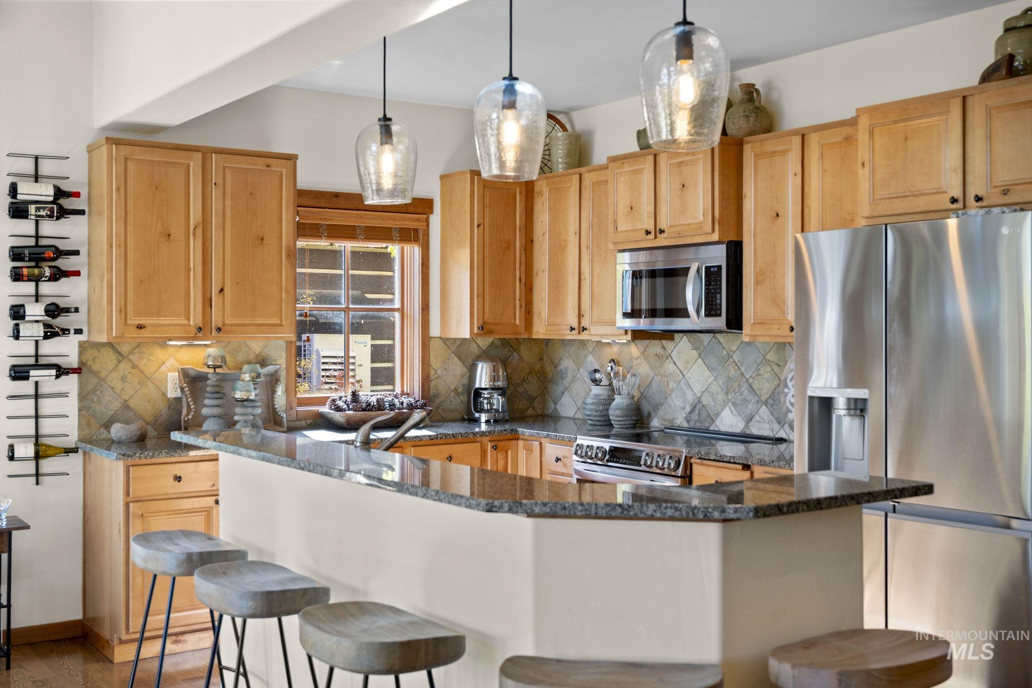 80 Clearwater Ct., Donnelly, Idaho 83615, 3 Bedrooms, 3 Bathrooms, Residential For Sale, Price $1,350,000, 98966491