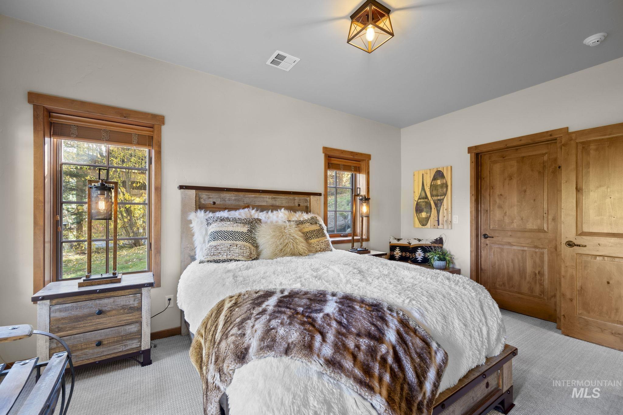 80 Clearwater Ct., Donnelly, Idaho 83615, 3 Bedrooms, 3 Bathrooms, Residential For Sale, Price $1,350,000, 98966491