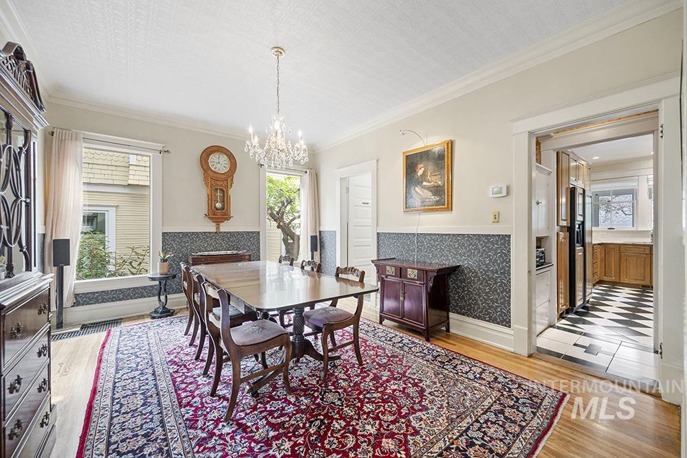 1519 W Jefferson St, Boise, Idaho 83702, 6 Bedrooms, 4 Bathrooms, Residential For Sale, Price $1,198,000, 98966493