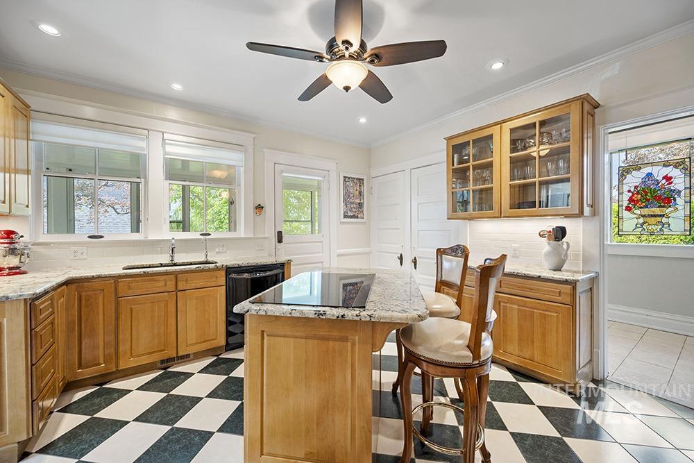 1519 W Jefferson St, Boise, Idaho 83702, 6 Bedrooms, 4 Bathrooms, Residential For Sale, Price $1,198,000, 98966493