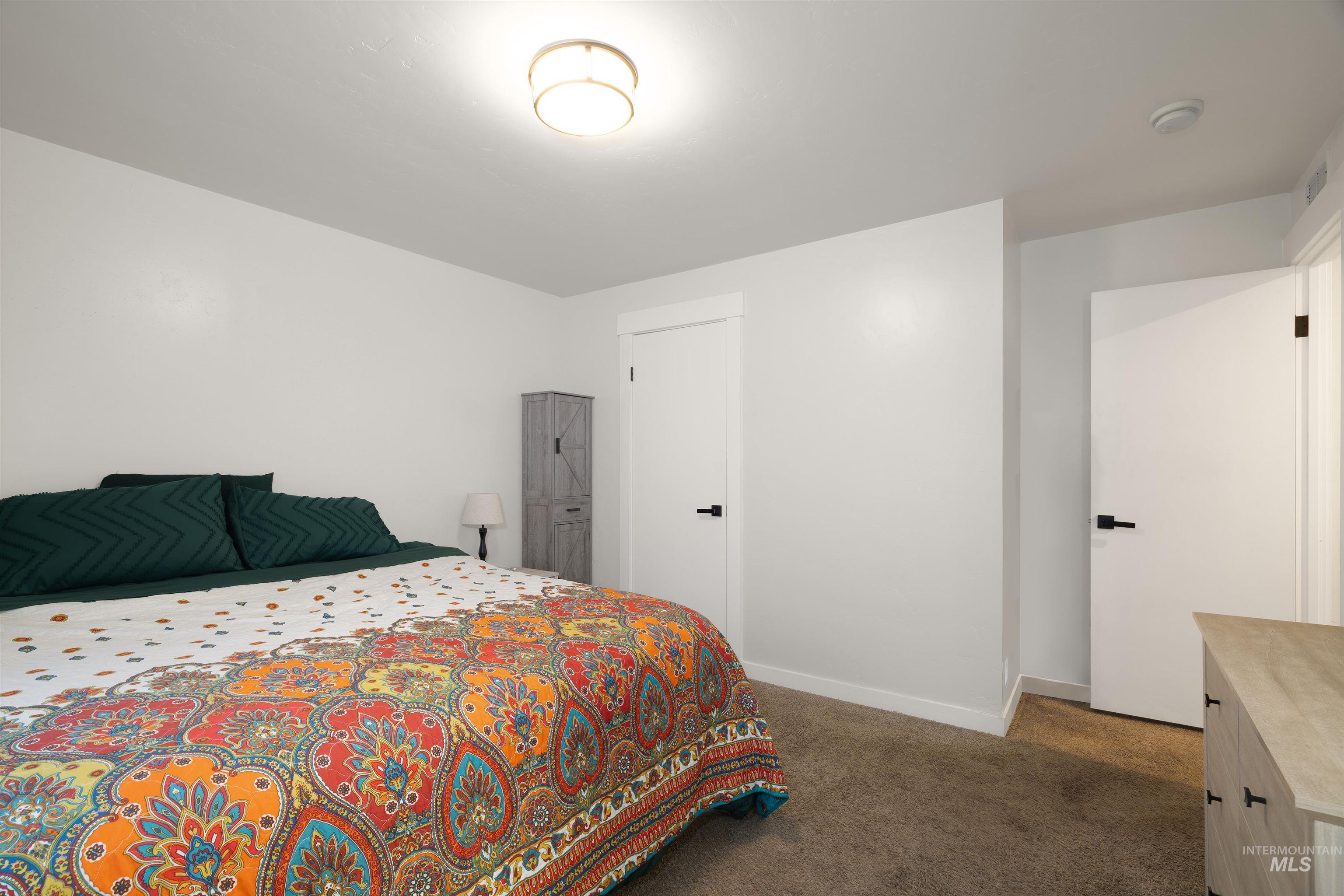 424 W Cherry Lane, Meridian, Idaho 83642-3221, 3 Bedrooms, 2 Bathrooms, Residential For Sale, Price $138,500, 98966499