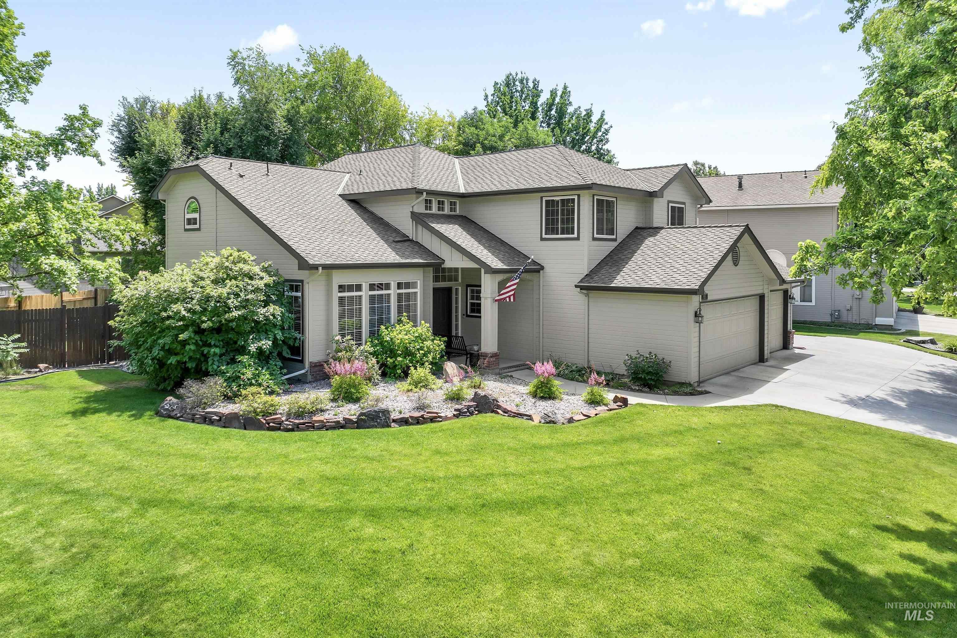 8007 W Scardale Ct., Boise, Idaho 83704, 6 Bedrooms, 4 Bathrooms, Residential For Sale, Price $895,000, 98966506