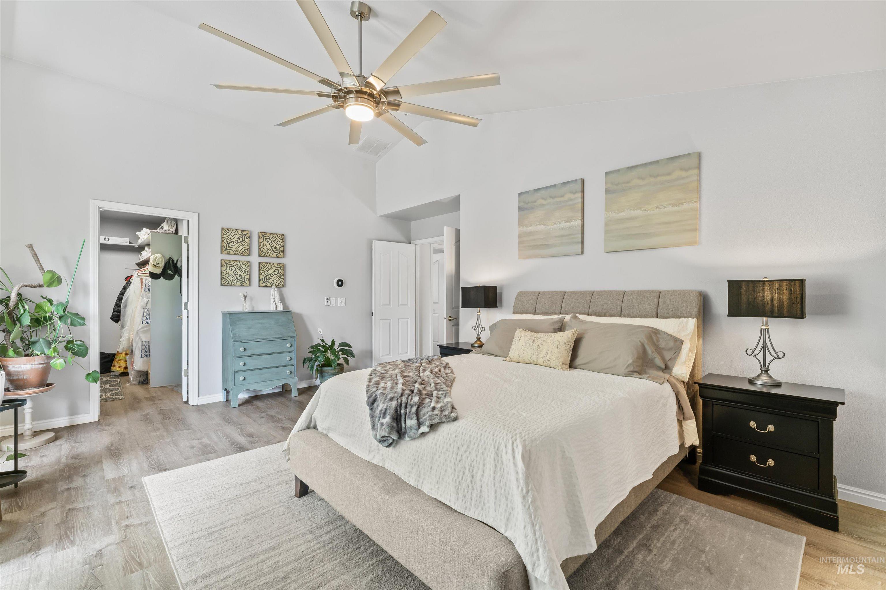 8007 W Scardale Ct., Boise, Idaho 83704, 6 Bedrooms, 4 Bathrooms, Residential For Sale, Price $895,000, 98966506