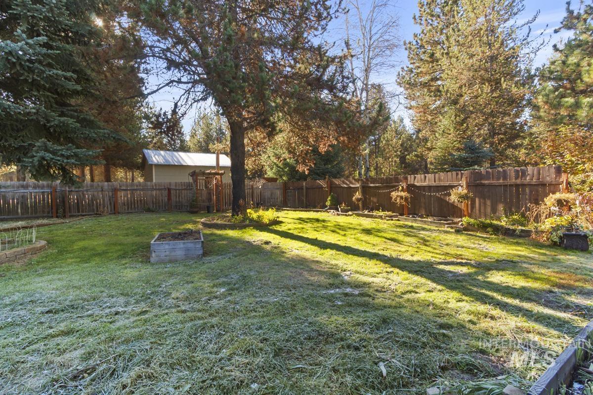 31 Miners Court, Cascade, Idaho 83611, 3 Bedrooms, 2 Bathrooms, Residential For Sale, Price $750,000, 98966516