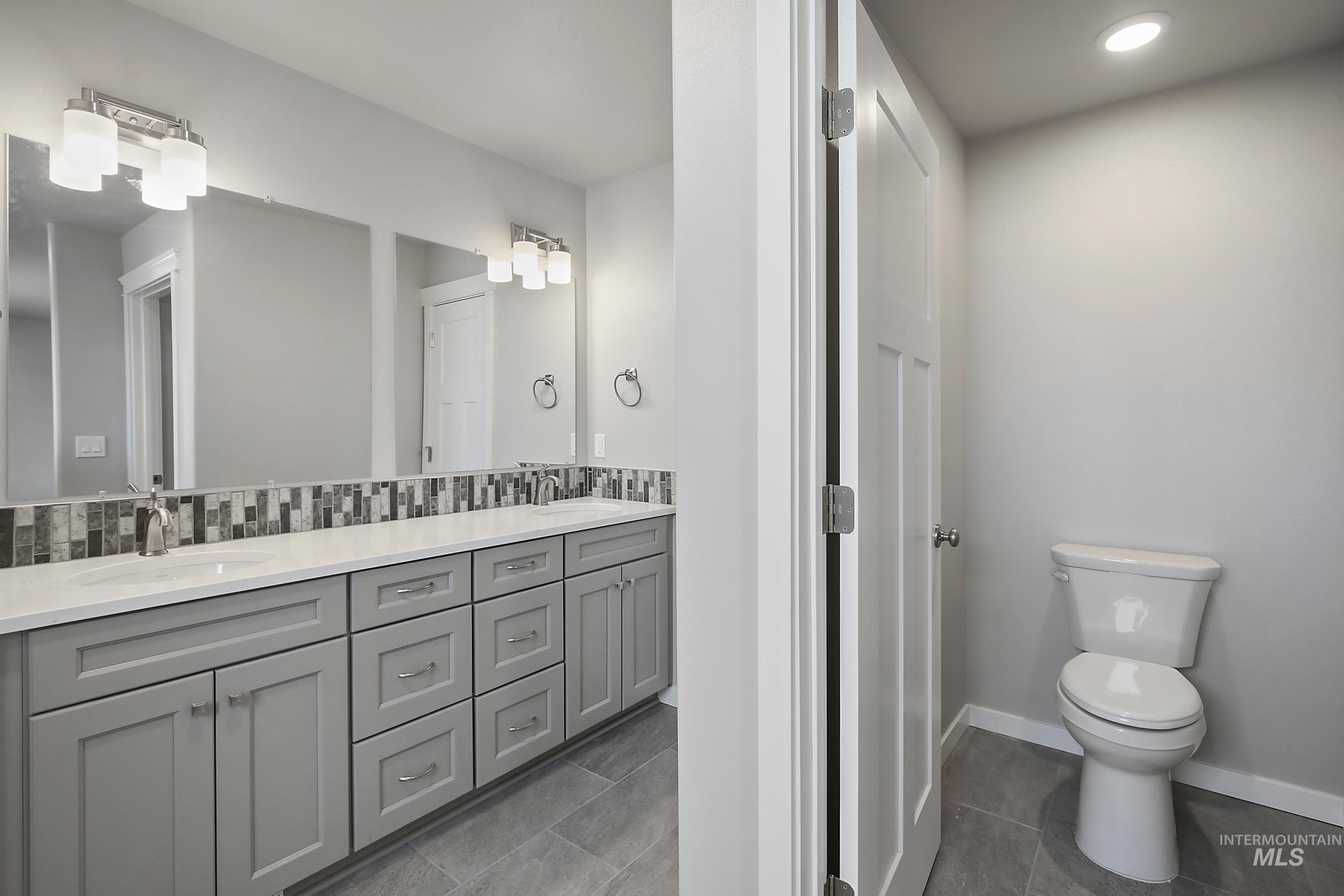 1736 Golden Hills Dr, Lewiston, Idaho 83501, 3 Bedrooms, 2 Bathrooms, Residential For Sale, Price $477,500, 98966542