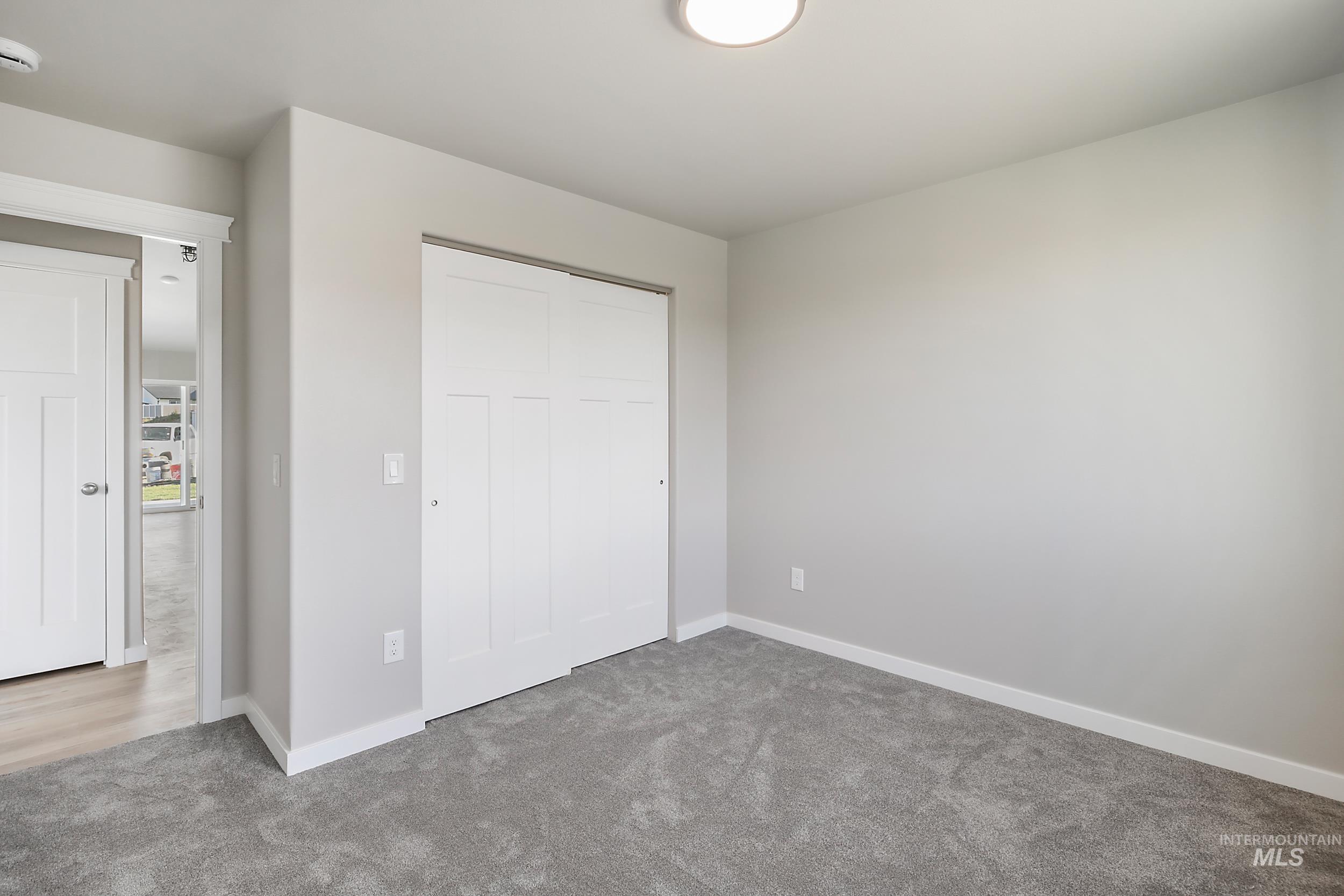 1736 Golden Hills Dr, Lewiston, Idaho 83501, 3 Bedrooms, 2 Bathrooms, Residential For Sale, Price $477,500, 98966542