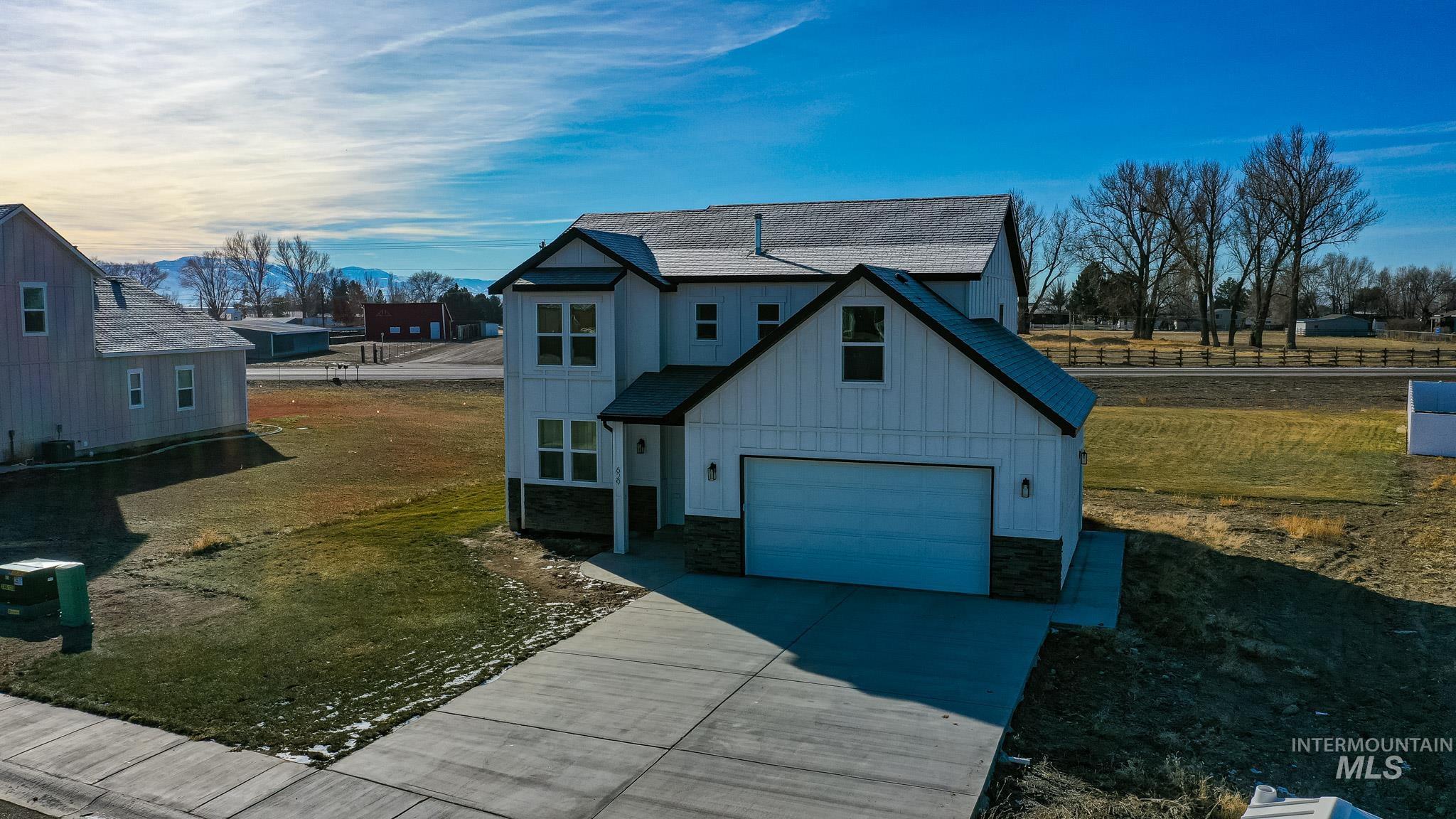 629 Manning Circle, Paul, Idaho 83347, 4 Bedrooms, 2.5 Bathrooms, Residential For Sale, Price $419,900, 98966545