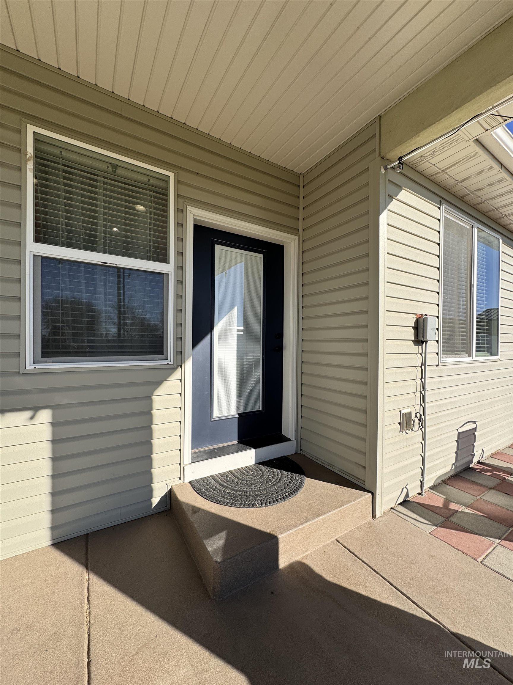 813 Owl Court, Jerome, Idaho 83338, 4 Bedrooms, 2 Bathrooms, Residential For Sale, Price $469,900, 98966550