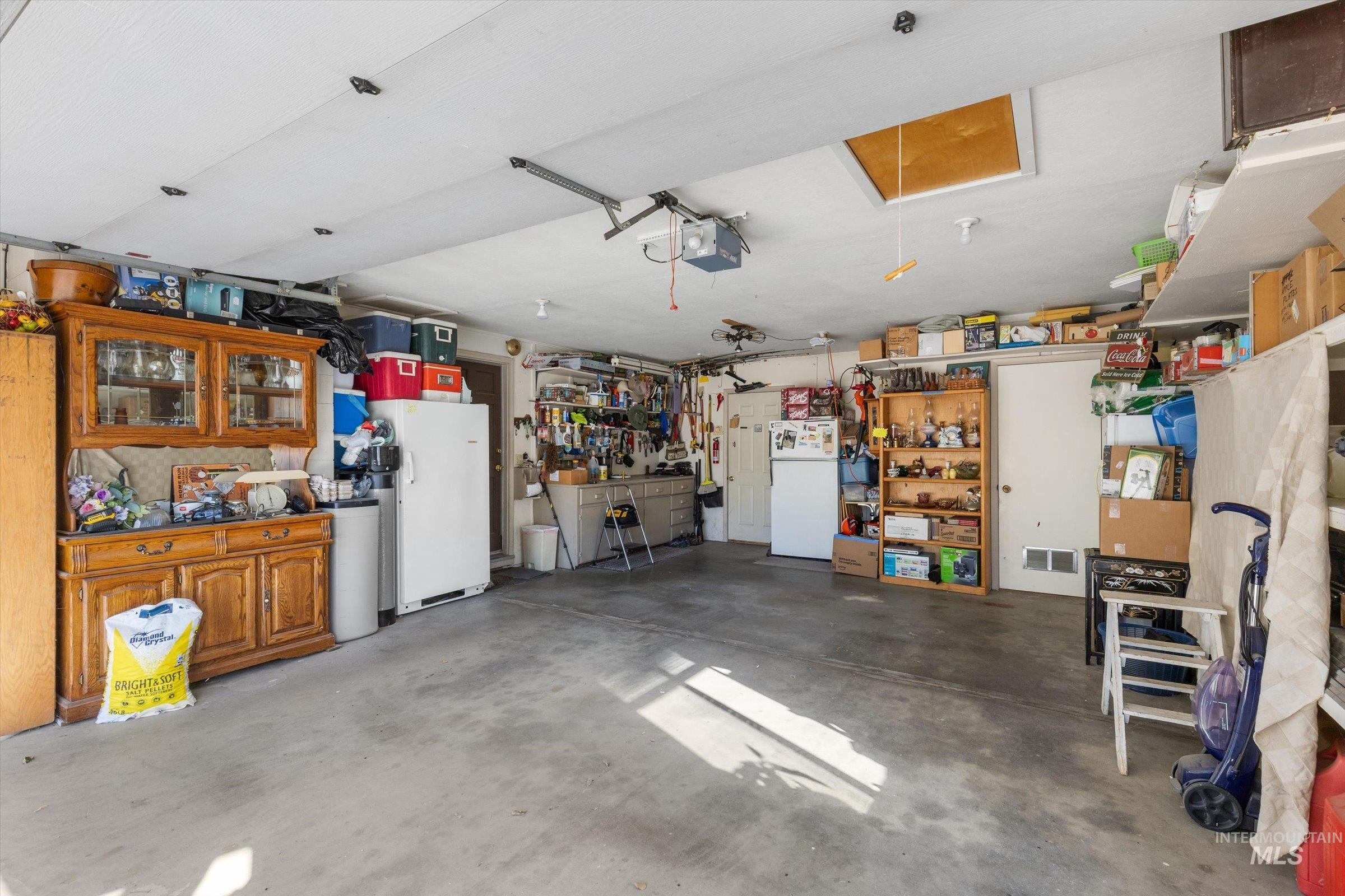 1222 Teton, Caldwell, Idaho 83605, 3 Bedrooms, 1 Bathroom, Residential For Sale, Price $380,000, 98966551