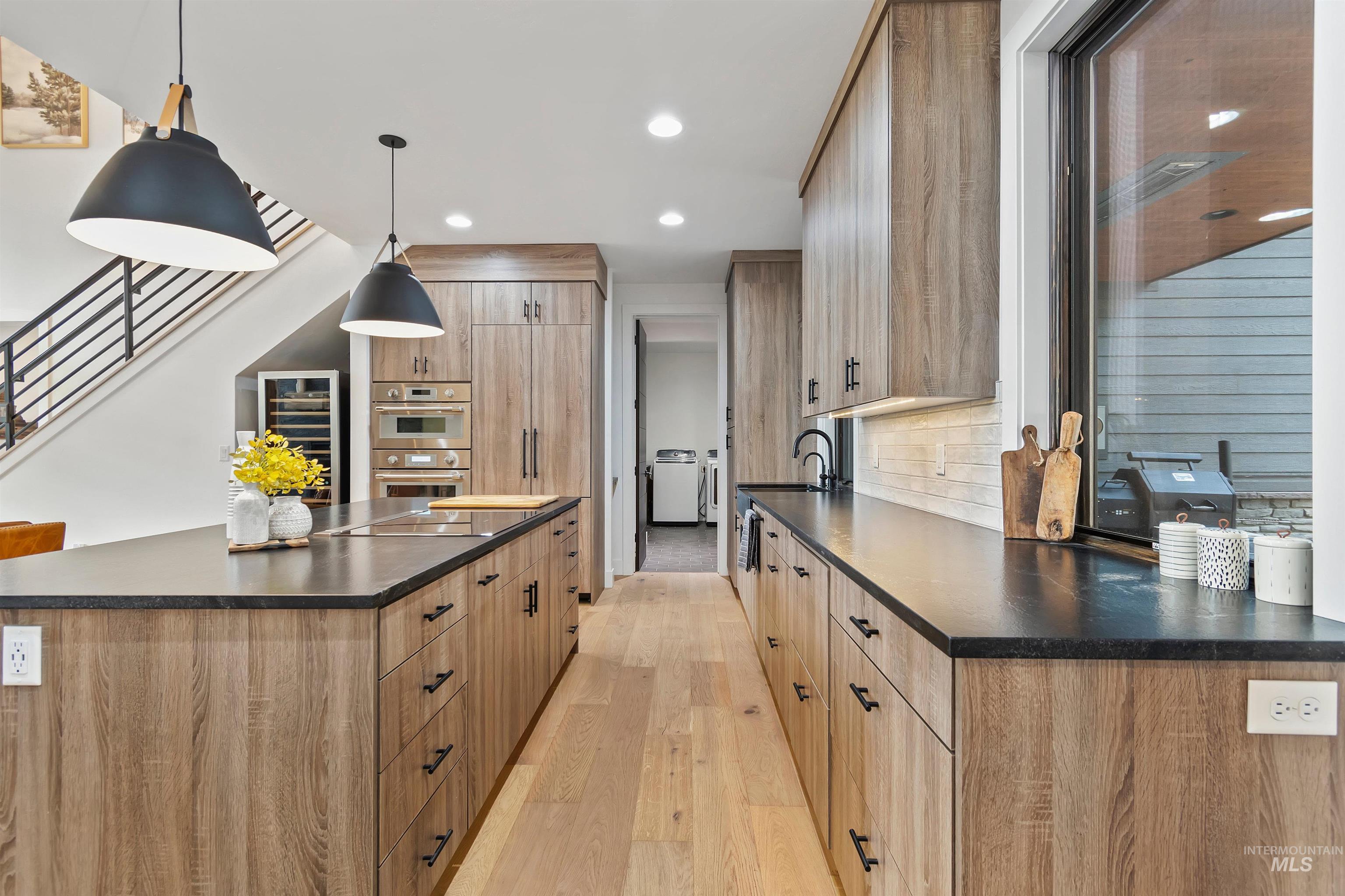 13322 Vili Rd, McCall, Idaho 83638, 3 Bedrooms, 3 Bathrooms, Residential For Sale, Price $1,250,000, 98966552