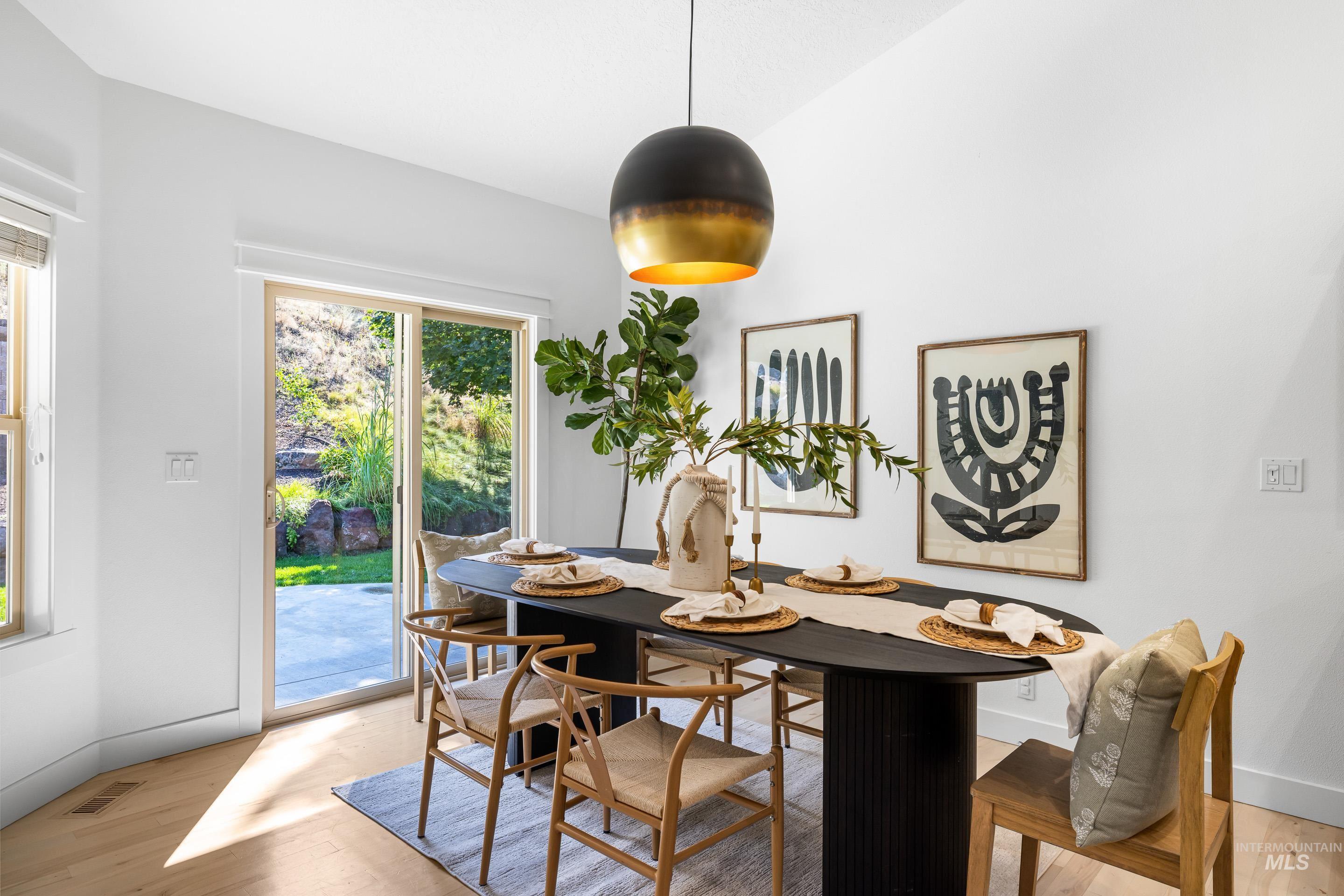 4846 N Arrow Villa Way, Boise, Idaho 83703, 3 Bedrooms, 2 Bathrooms, Residential For Sale, Price $889,000, 98966567