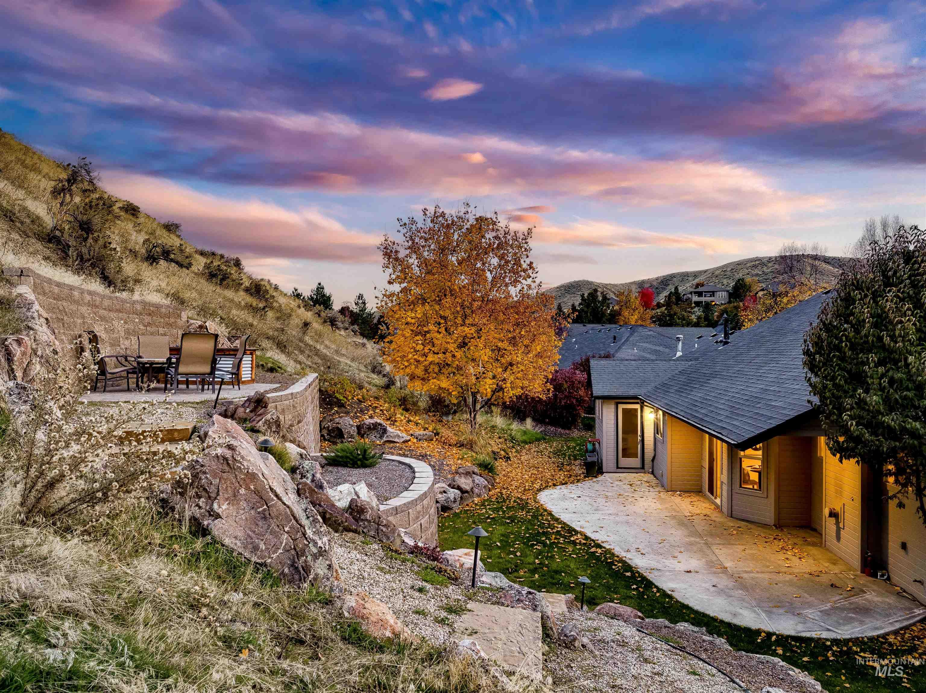 4846 N Arrow Villa Way, Boise, Idaho 83703, 3 Bedrooms, 2 Bathrooms, Residential For Sale, Price $889,000, 98966567