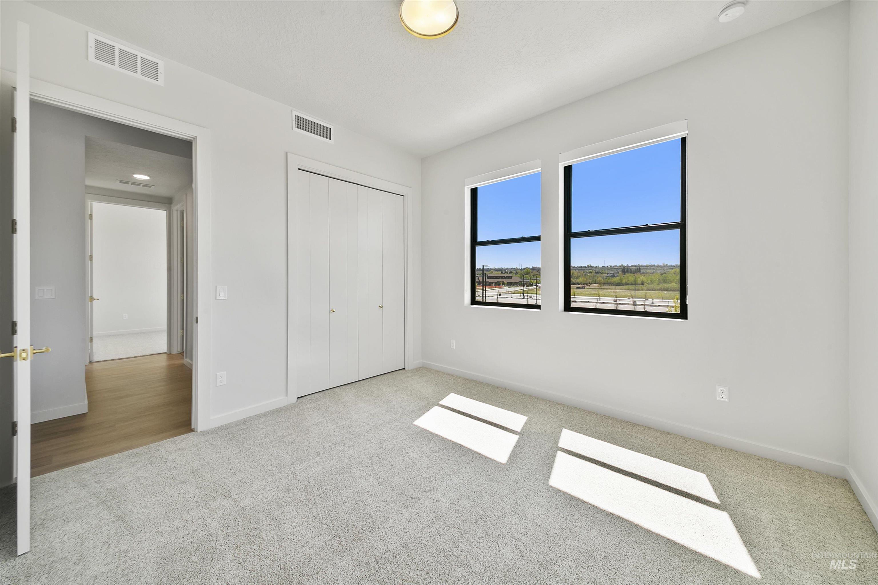 4430 E Haystack St, Boise, Idaho 83716, 3 Bedrooms, 2 Bathrooms, Residential For Sale, Price $584,900, 98966572