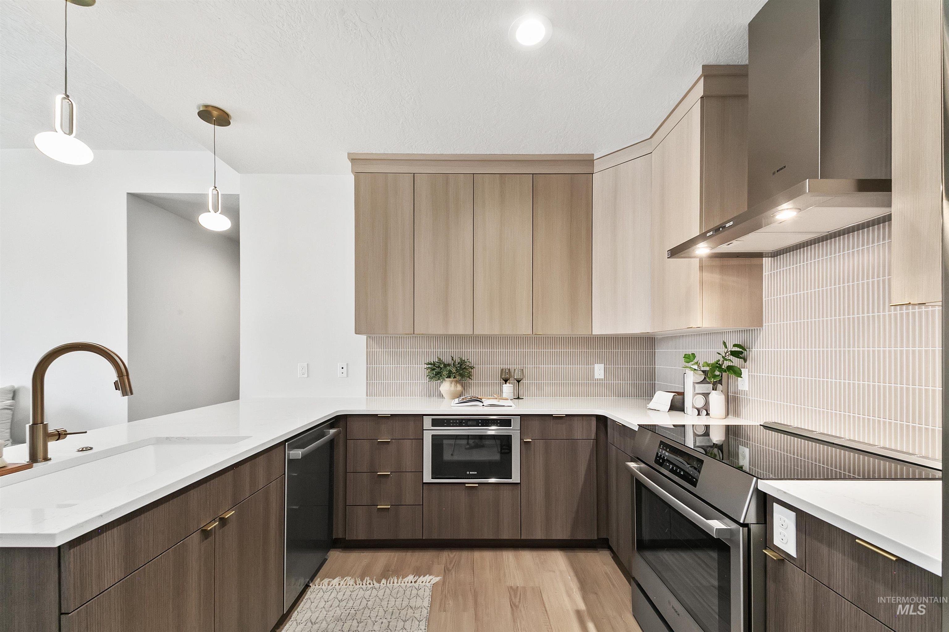 4430 E Haystack St, Boise, Idaho 83716, 3 Bedrooms, 2 Bathrooms, Residential For Sale, Price $584,900, 98966572