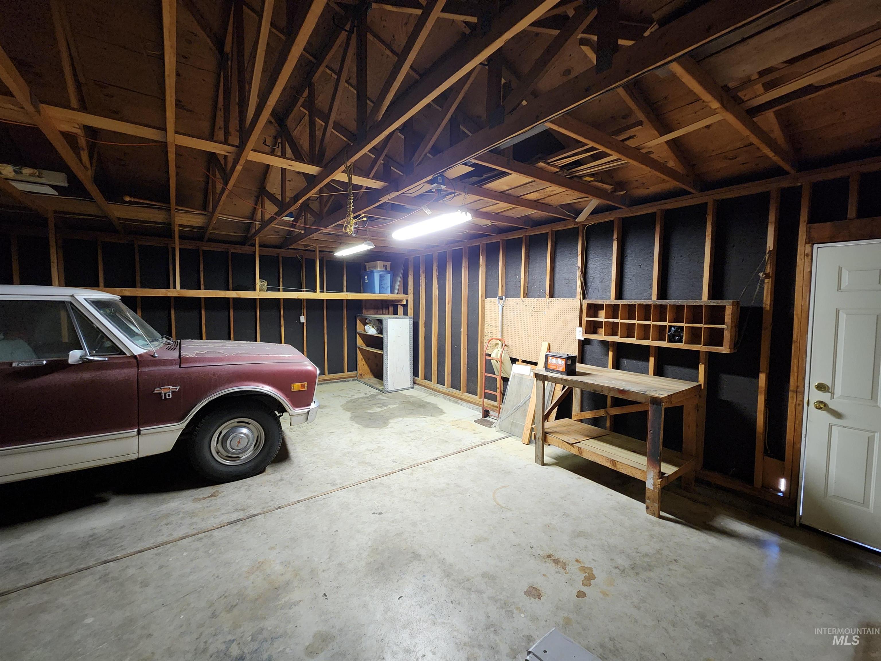 1540 N 10th E, Mountain Home, Idaho 83647-1826, 3 Bedrooms, 1 Bathroom, Residential For Sale, Price $240,000, 98966576