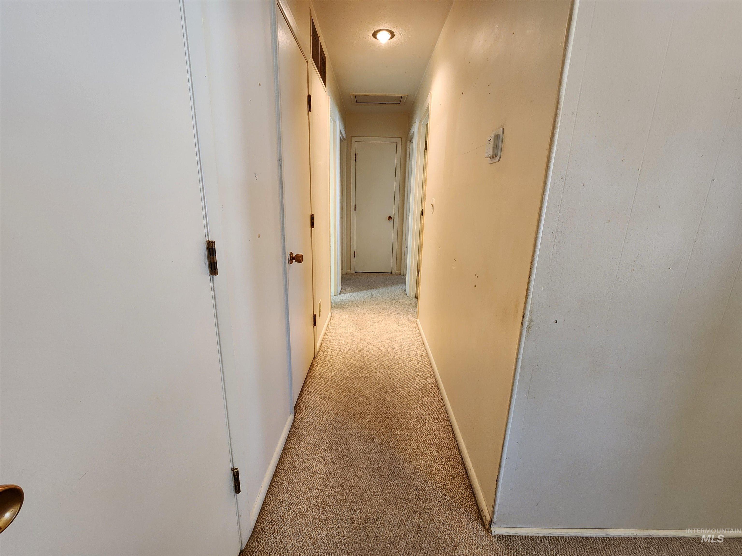 1540 N 10th E, Mountain Home, Idaho 83647-1826, 3 Bedrooms, 1 Bathroom, Residential For Sale, Price $240,000, 98966576