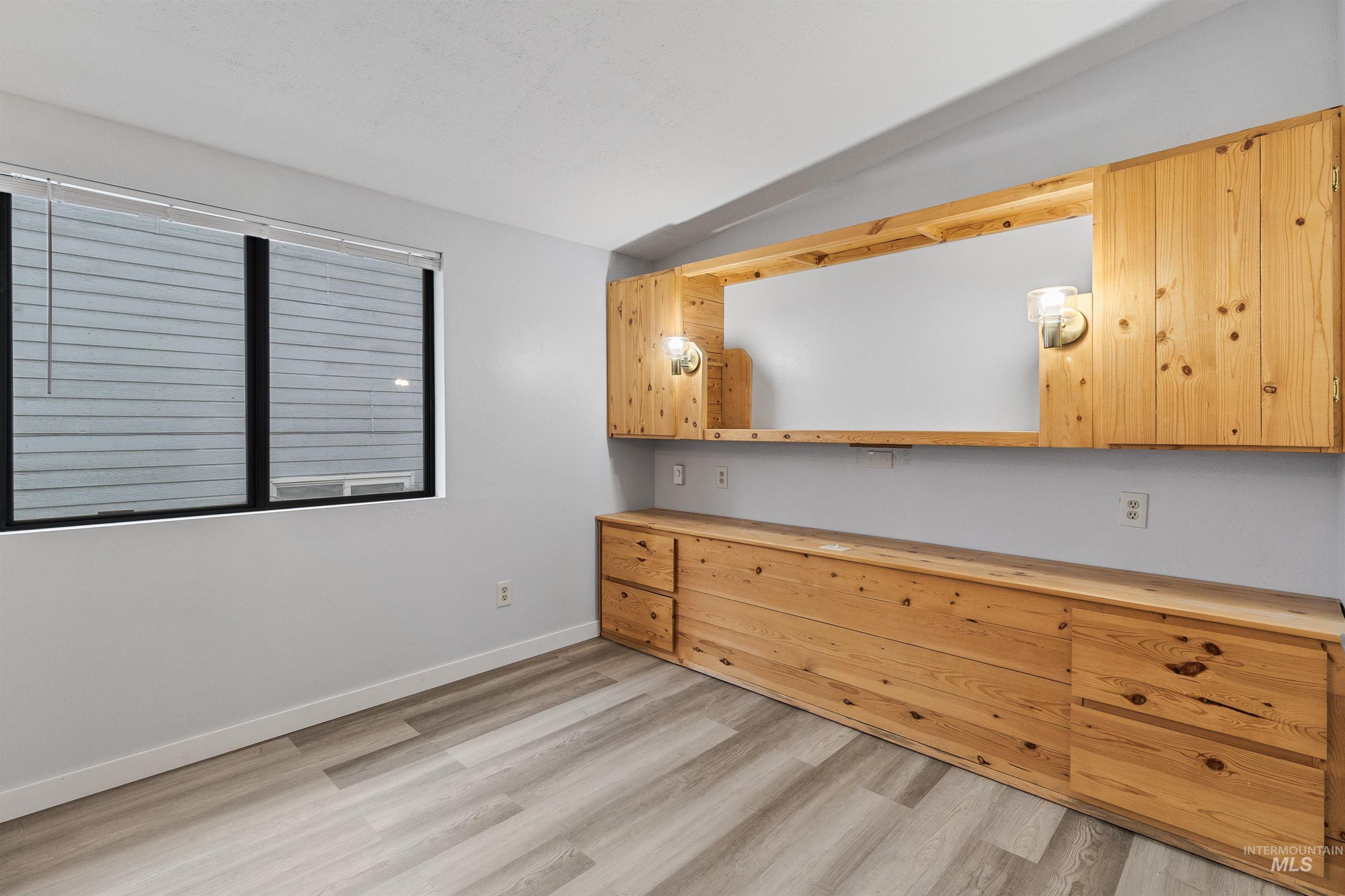 117 N Jackson St, Moscow, Idaho 83843, 2 Bedrooms, 1 Bathroom, Residential For Sale, Price $315,000, 98966586