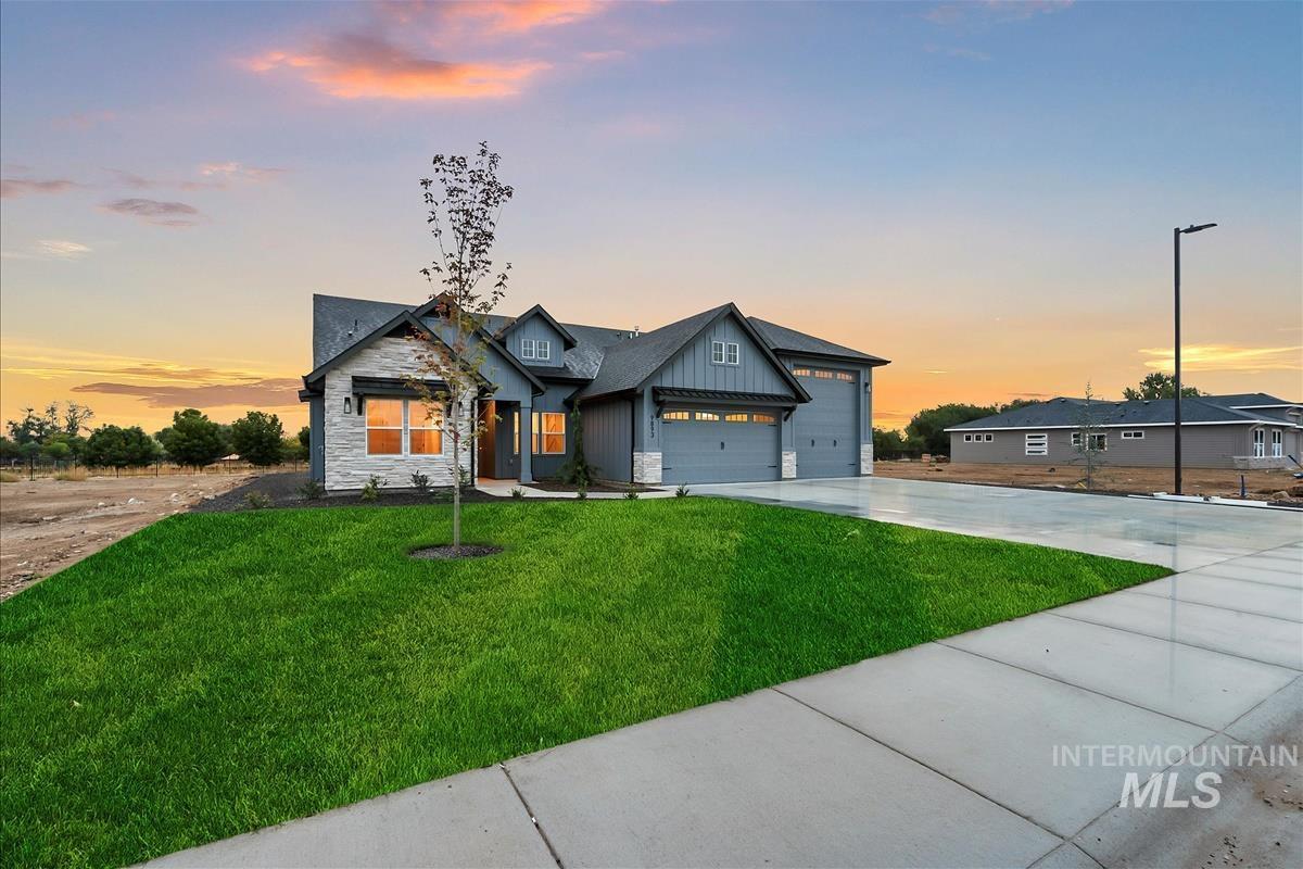 1002 Huntington Ct., Nampa, Idaho 83686, 4 Bedrooms, 2 Bathrooms, Residential For Sale, Price $714,900, 98966605