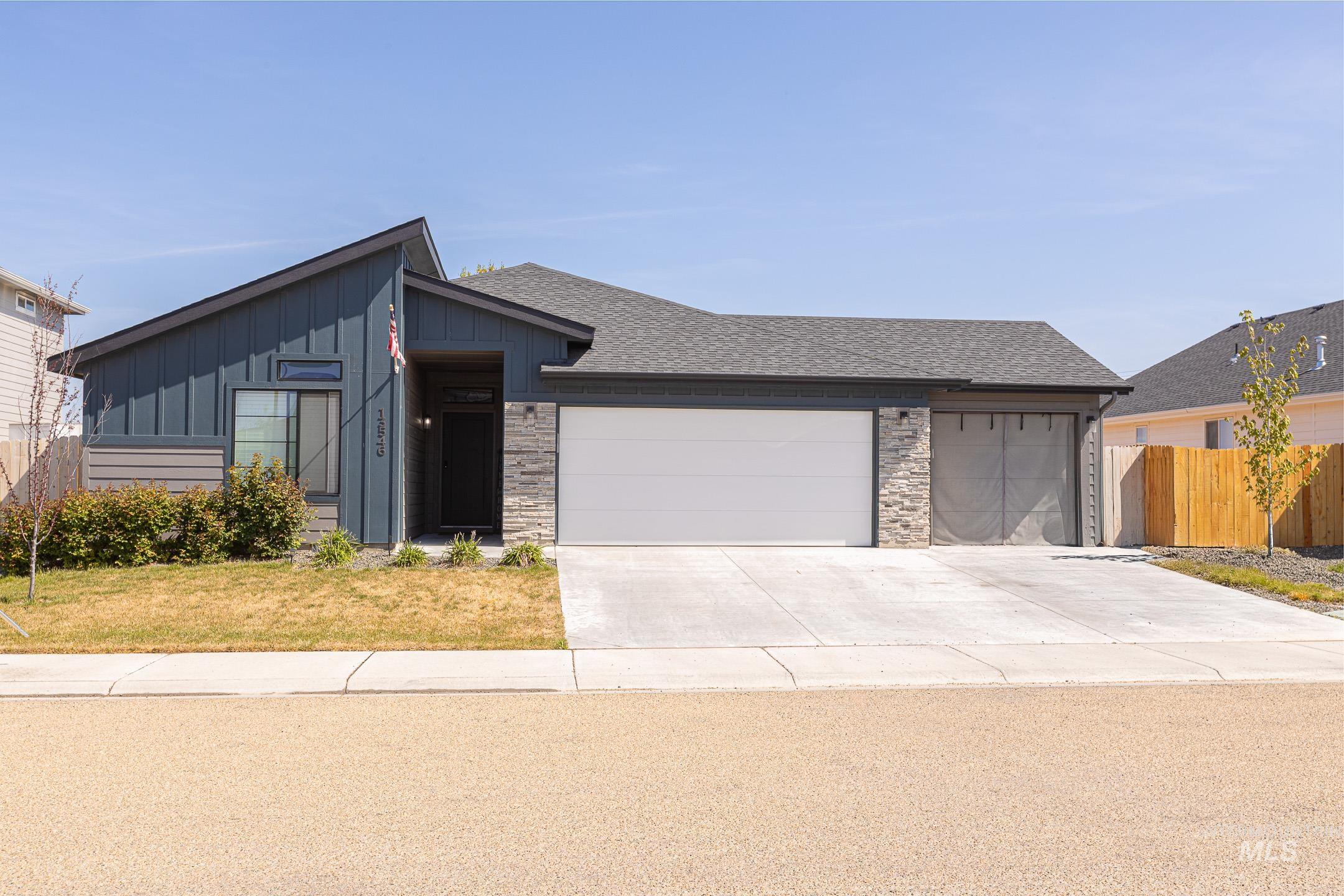 13546 Nisene DR, Caldwell, Idaho 83607, 4 Bedrooms, 4 Bathrooms, Residential For Sale, Price $399,000, 98966607