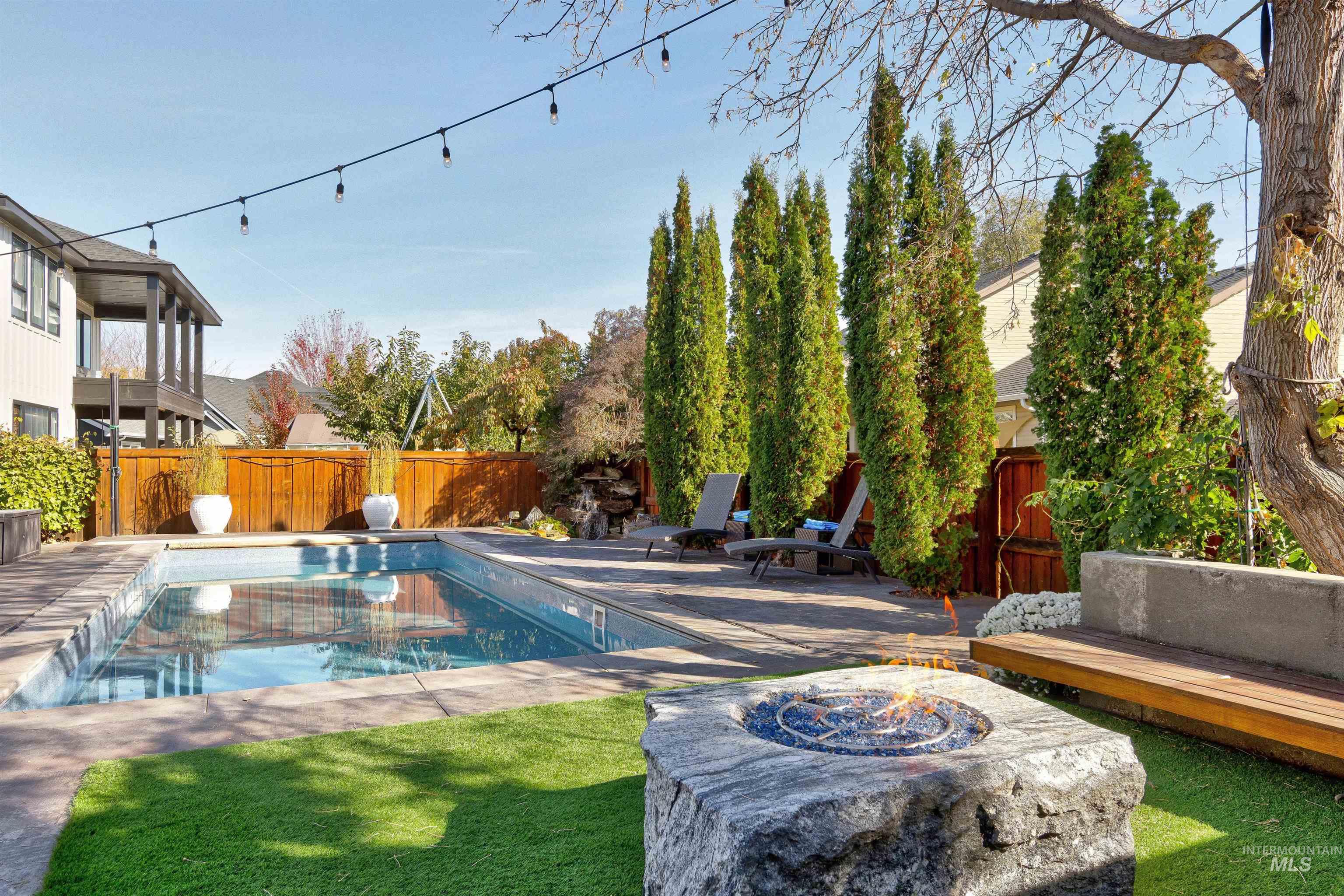 2079 W Marten Creek, Meridian, Idaho 83646, 4 Bedrooms, 2 Bathrooms, Residential For Sale, Price $575,000, 98966610